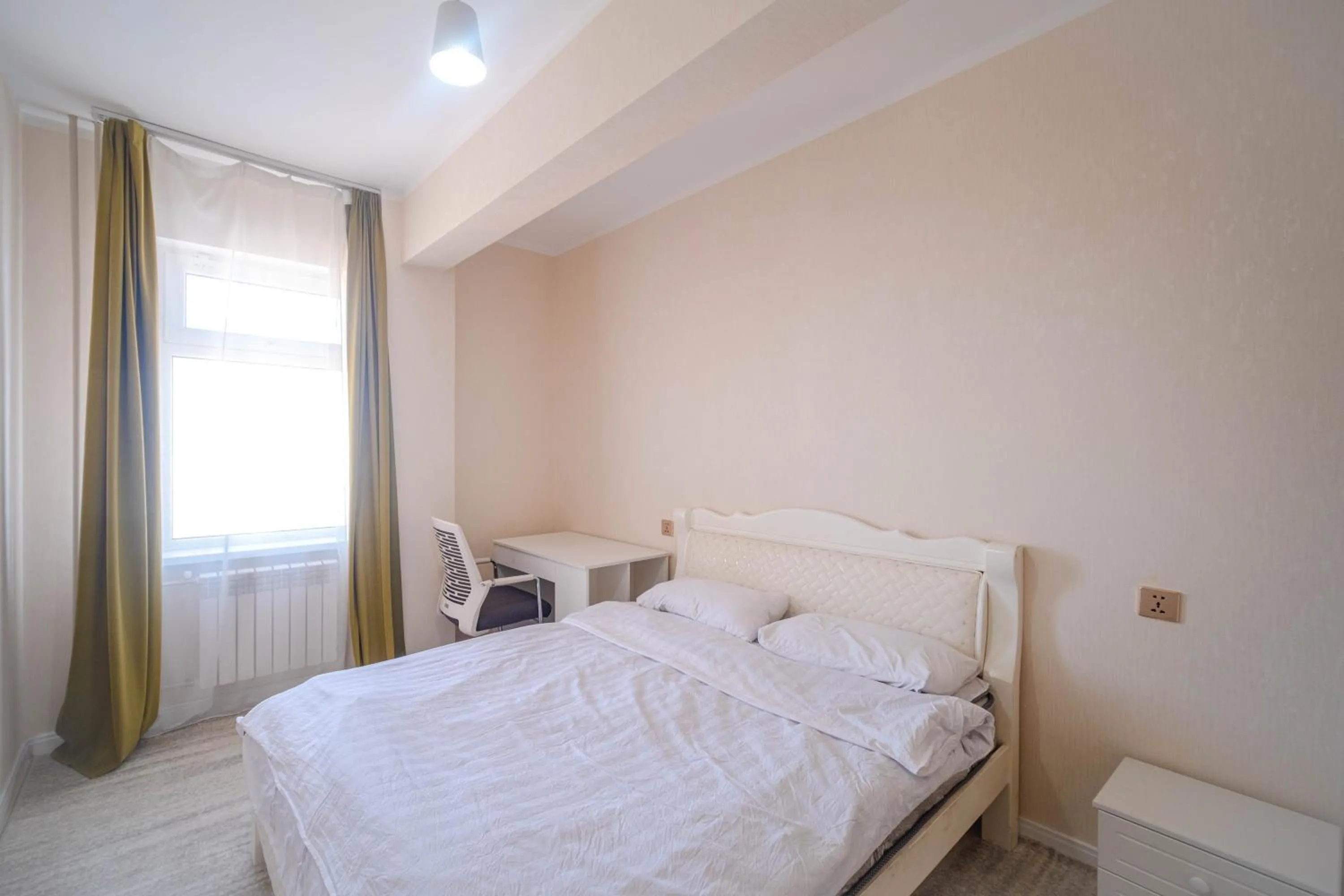 Bed in Eagle Town Serviced Apartment