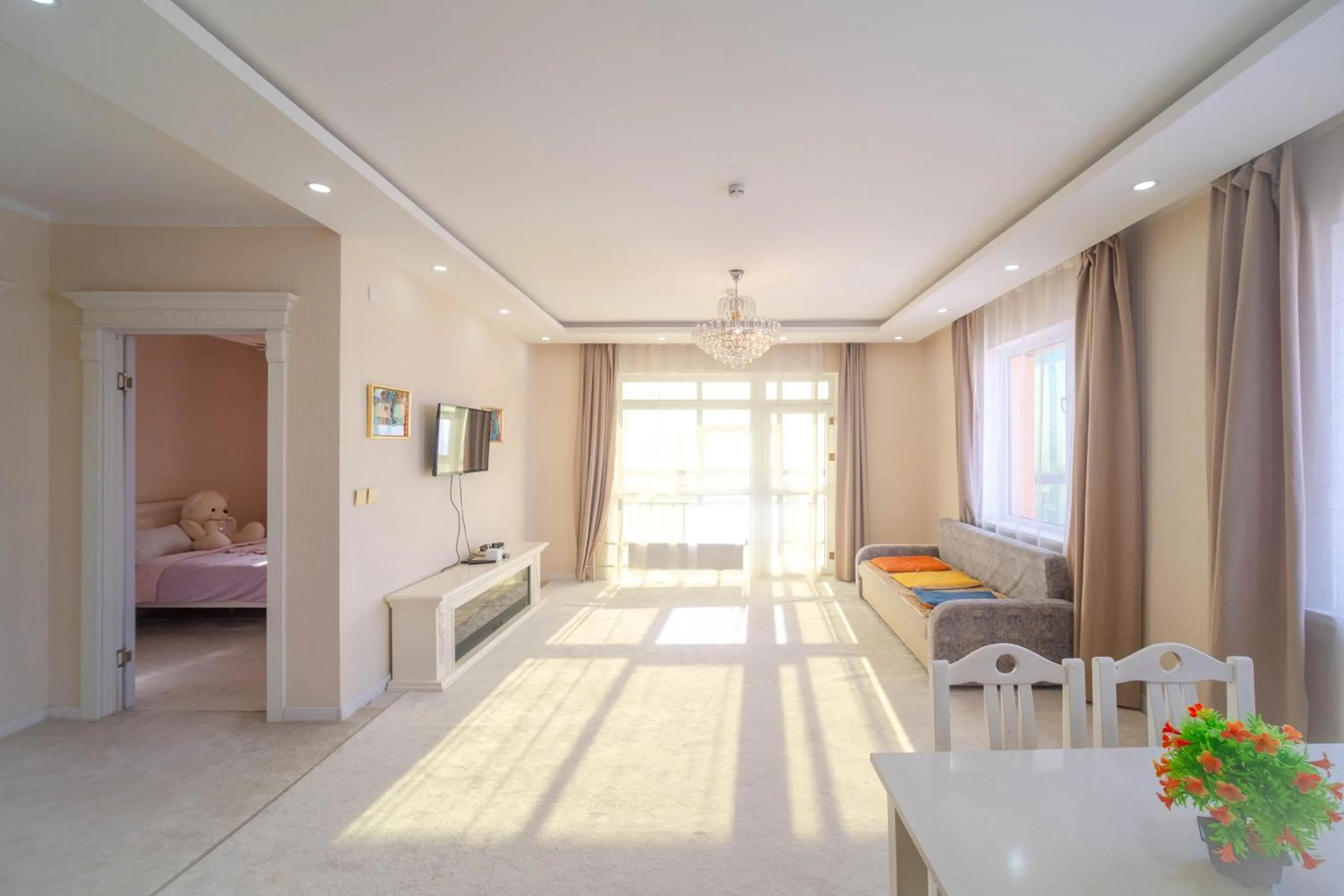 Bed in Eagle Town Serviced Apartment