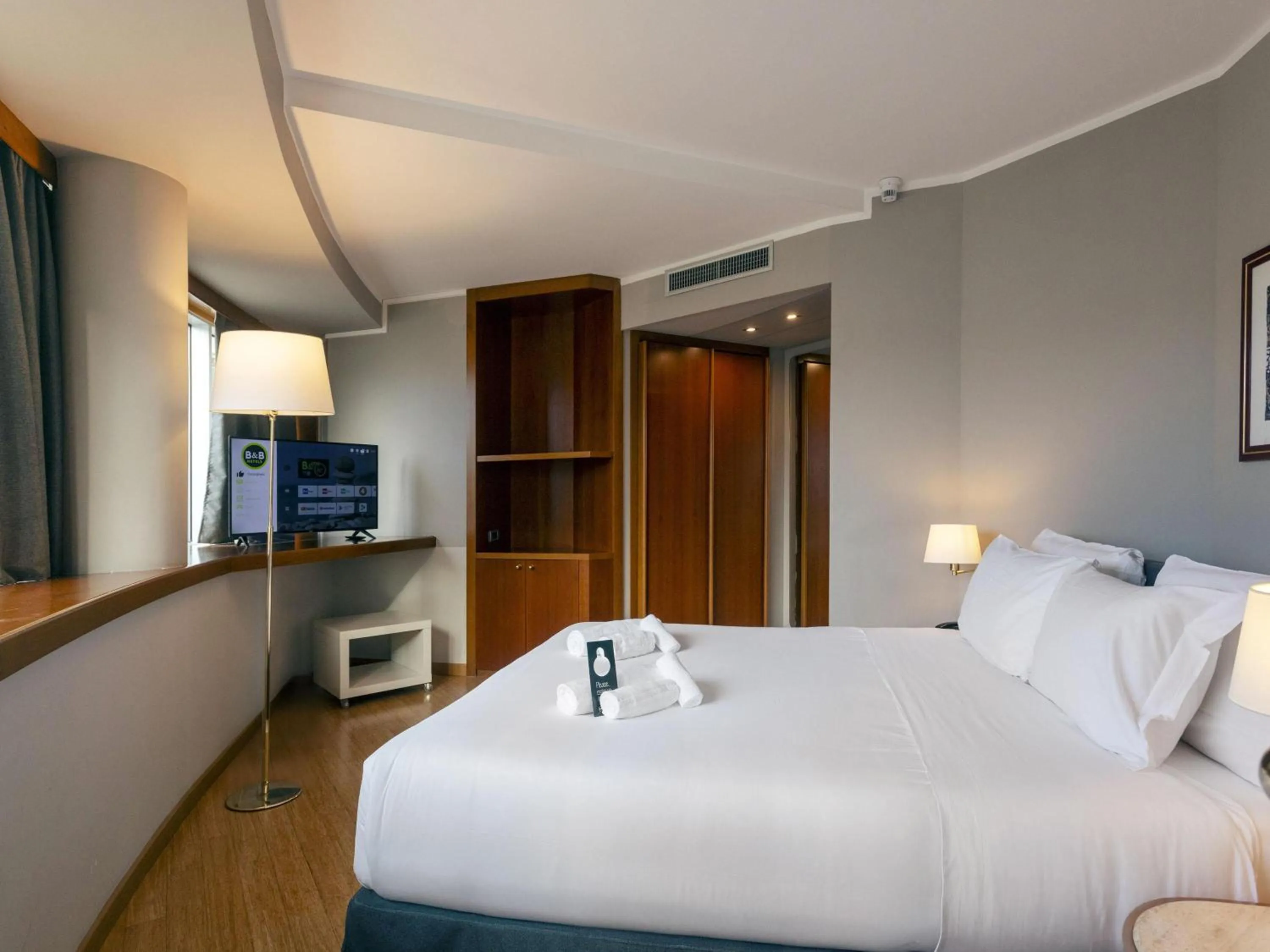 Photo of the whole room, Bed in B&B HOTEL Trapani Crystal