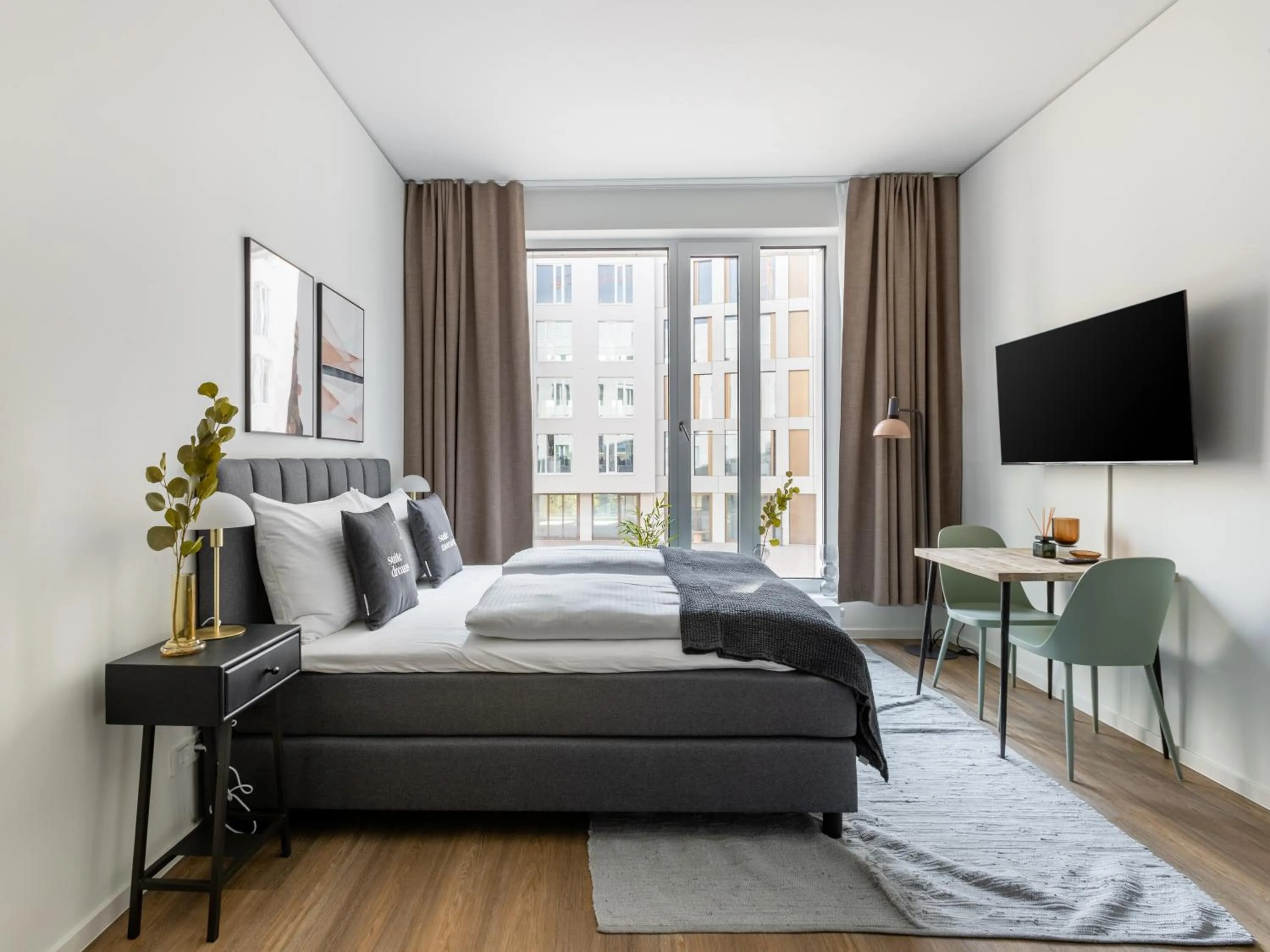 Bed in Limehome Berlin Müllerstraße - Digital Access