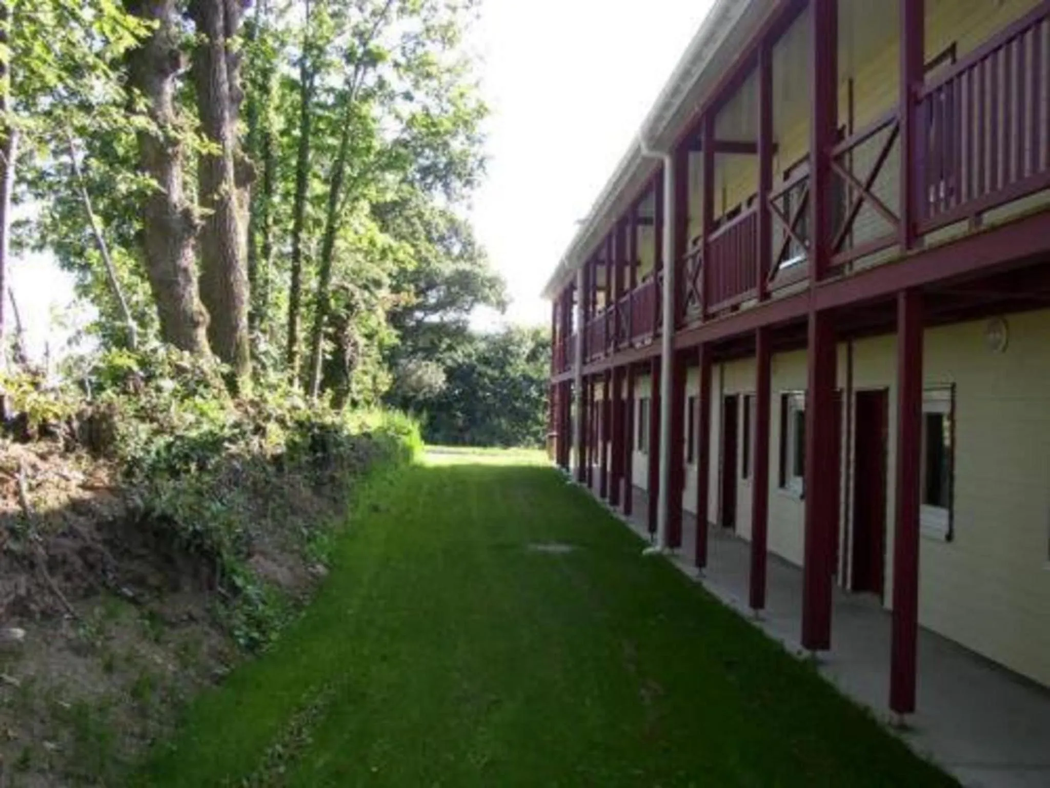 Property building in Enzo Hotels Quimperle By Kyriad Direct