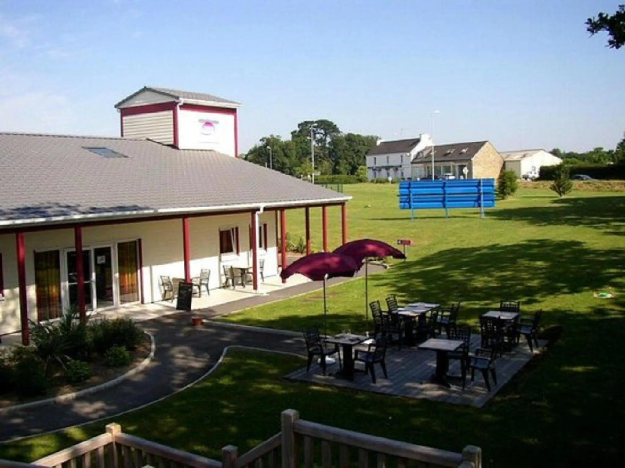 Garden in Enzo Hotels Quimperle By Kyriad Direct