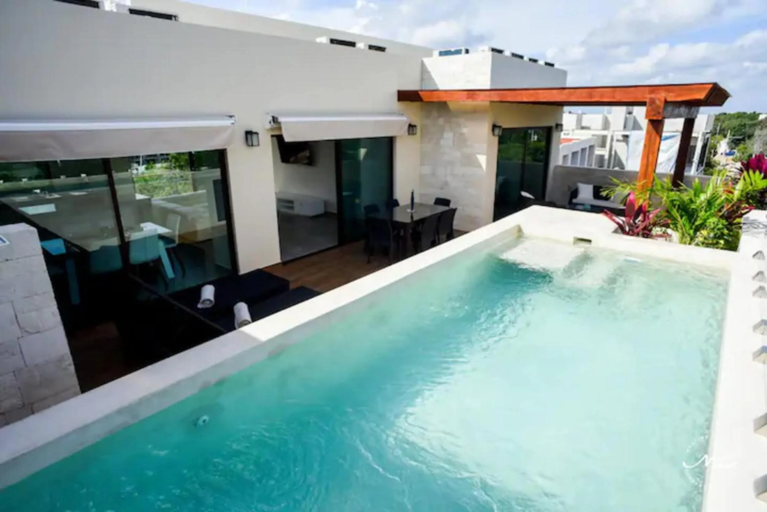 Pool view in Penthouse Blue Luxury La Veleta