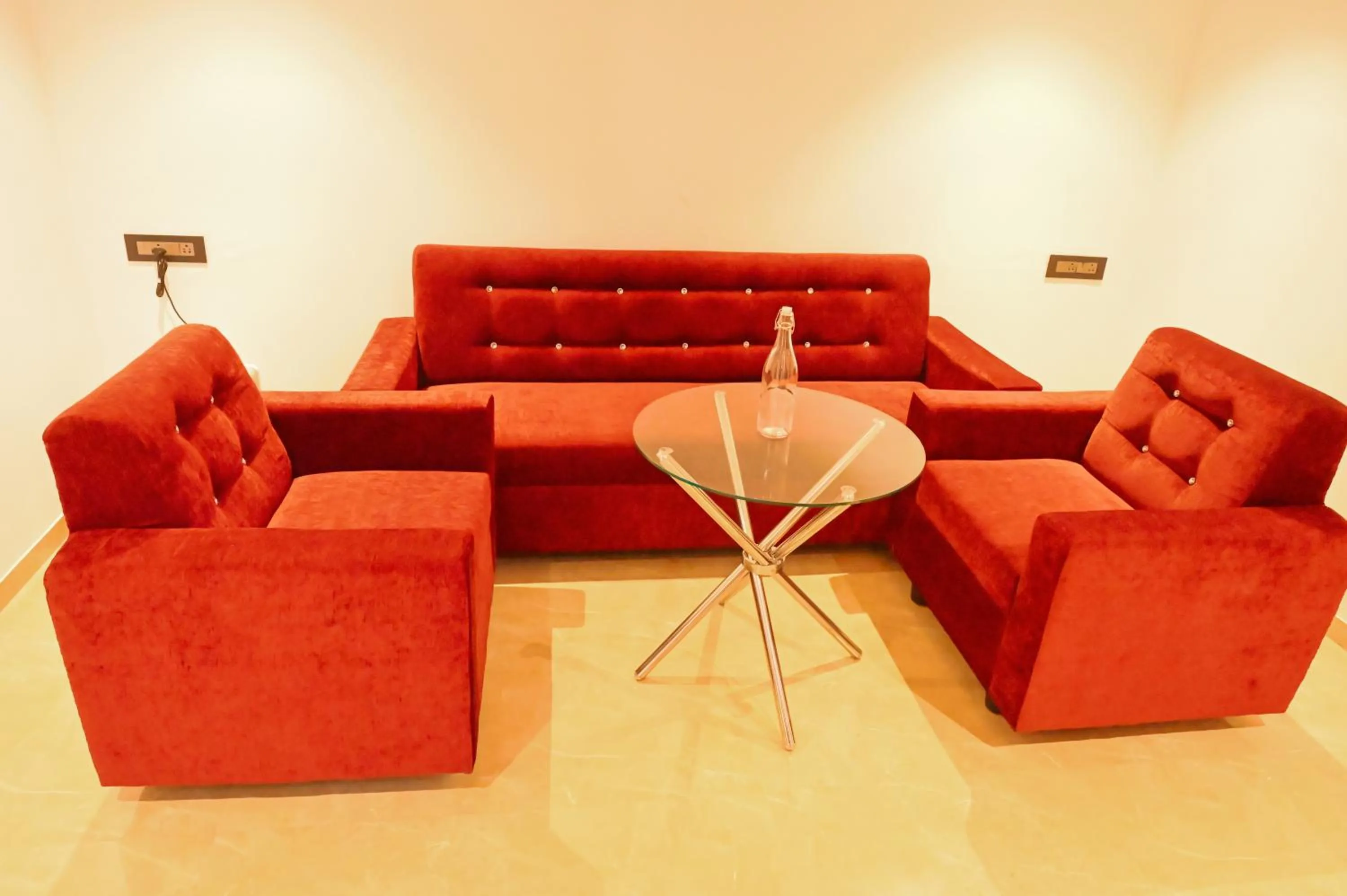 Living room in Kalki Hotel