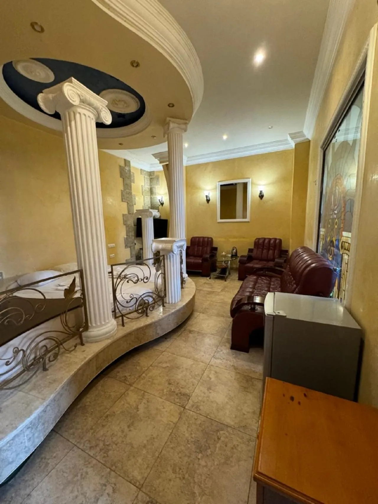 Bed in NEW BELLA HOTEL