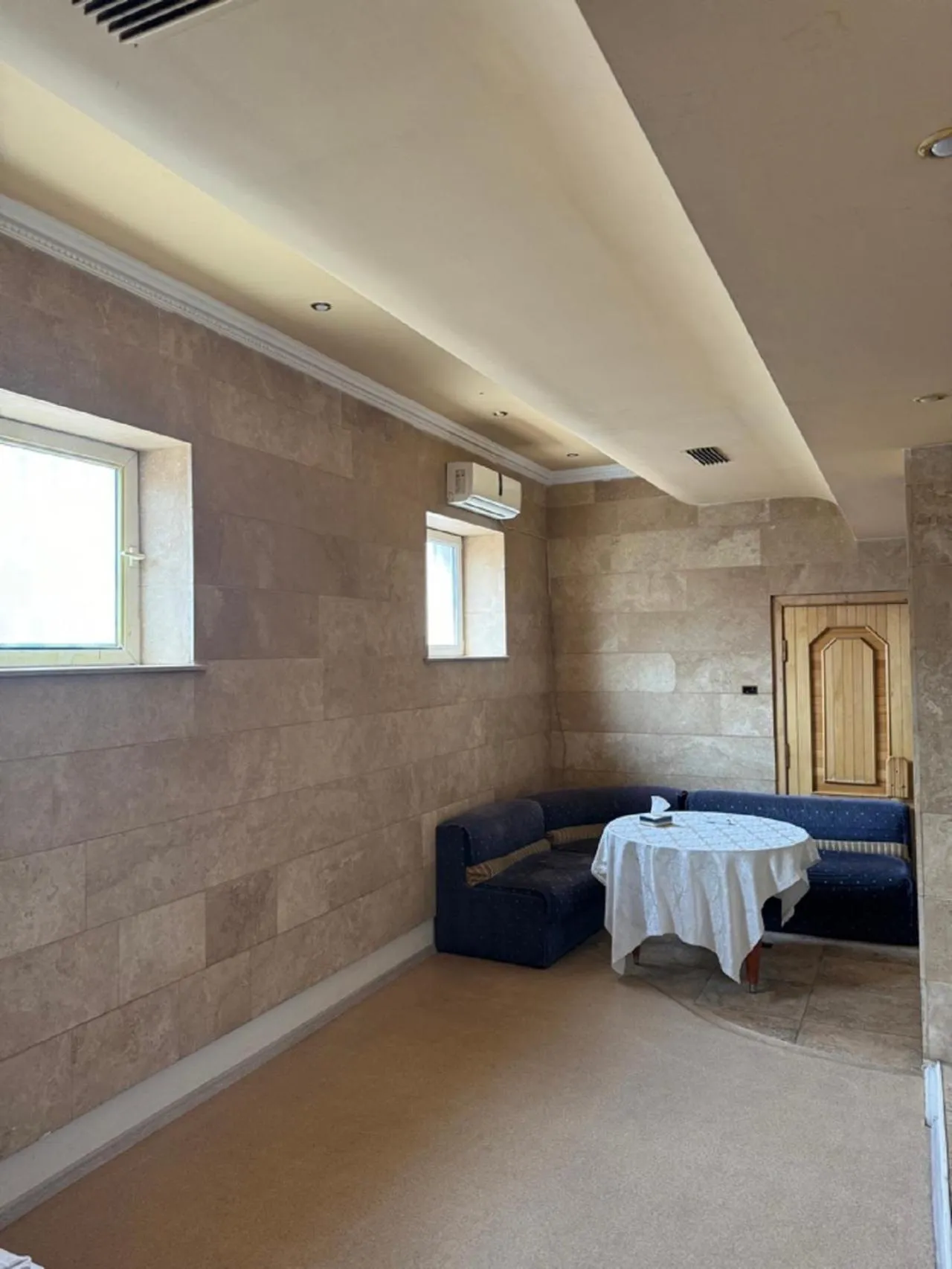 Bed in NEW BELLA HOTEL