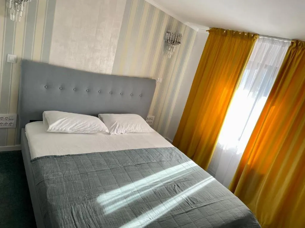 Bed in Hotel City Break