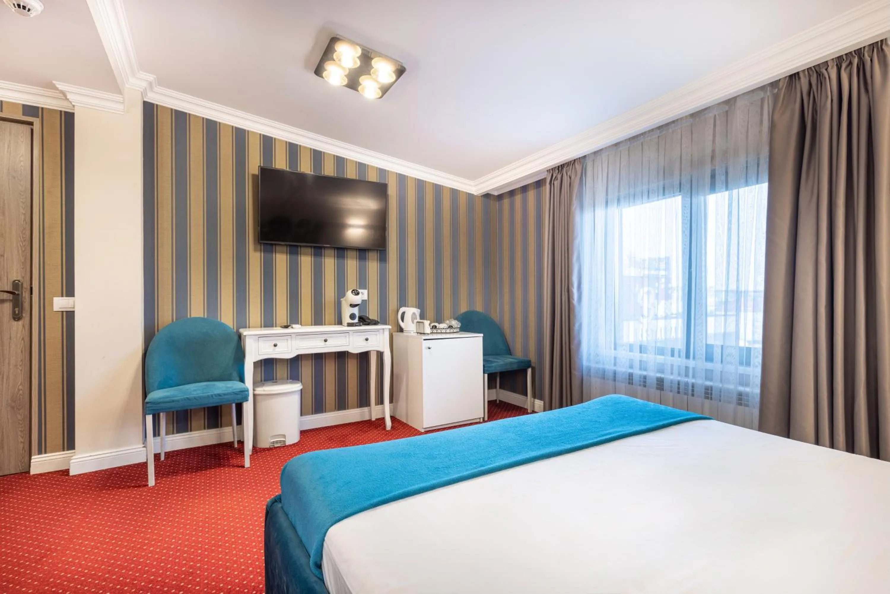 TV and multimedia, Bed in Hotel City Break