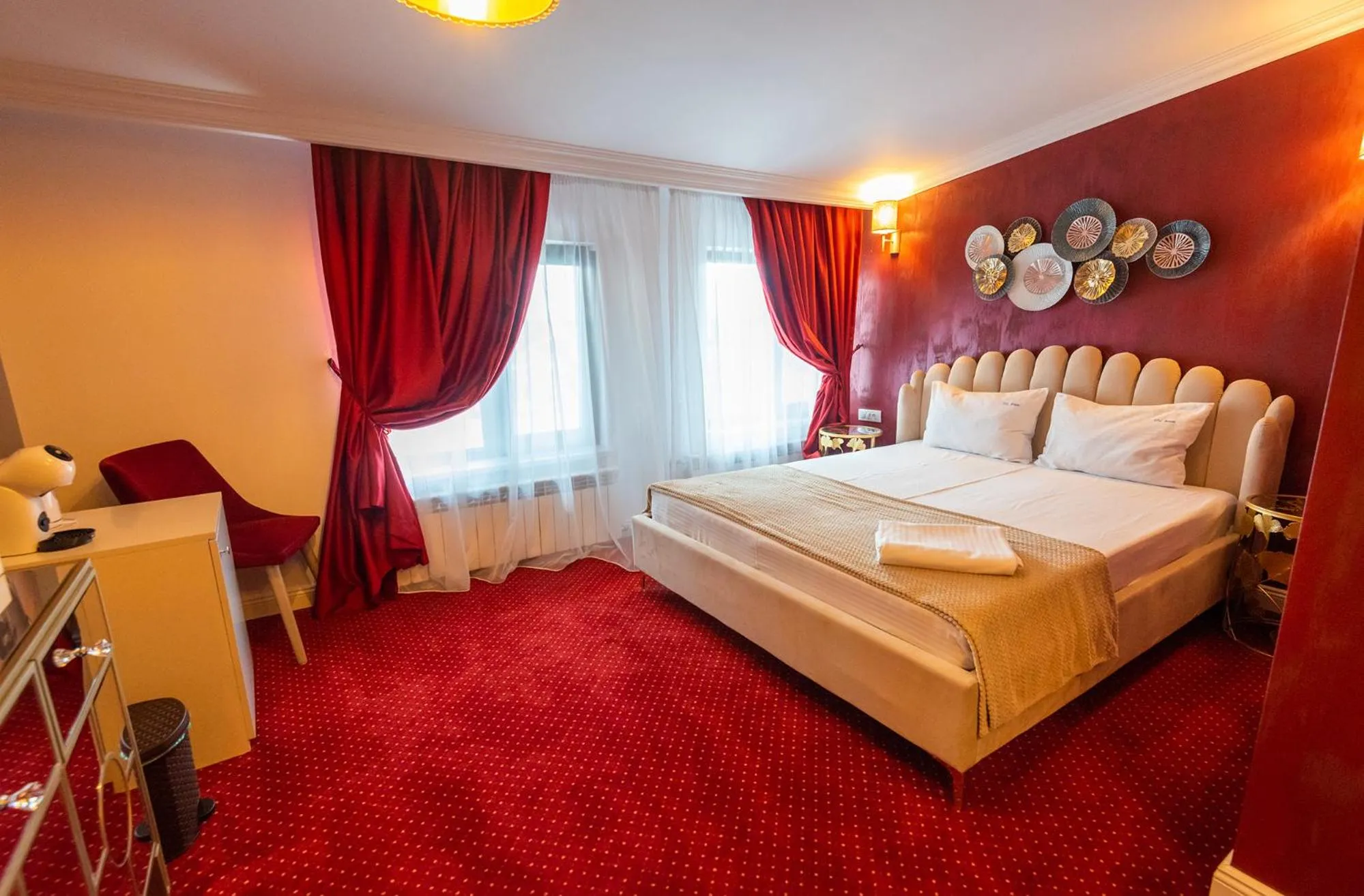 Bed in Hotel City Break