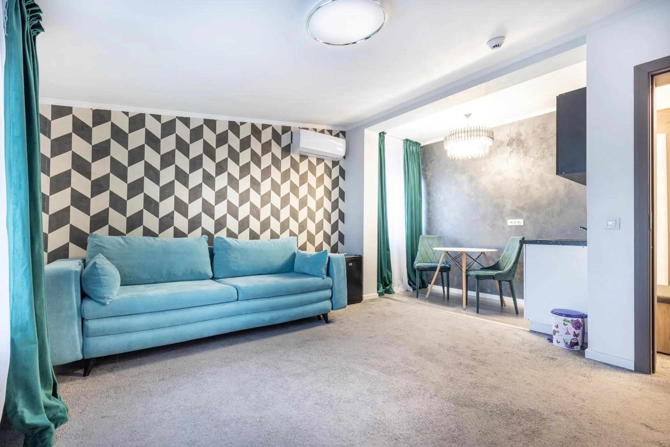 Seating area in Hotel City Break