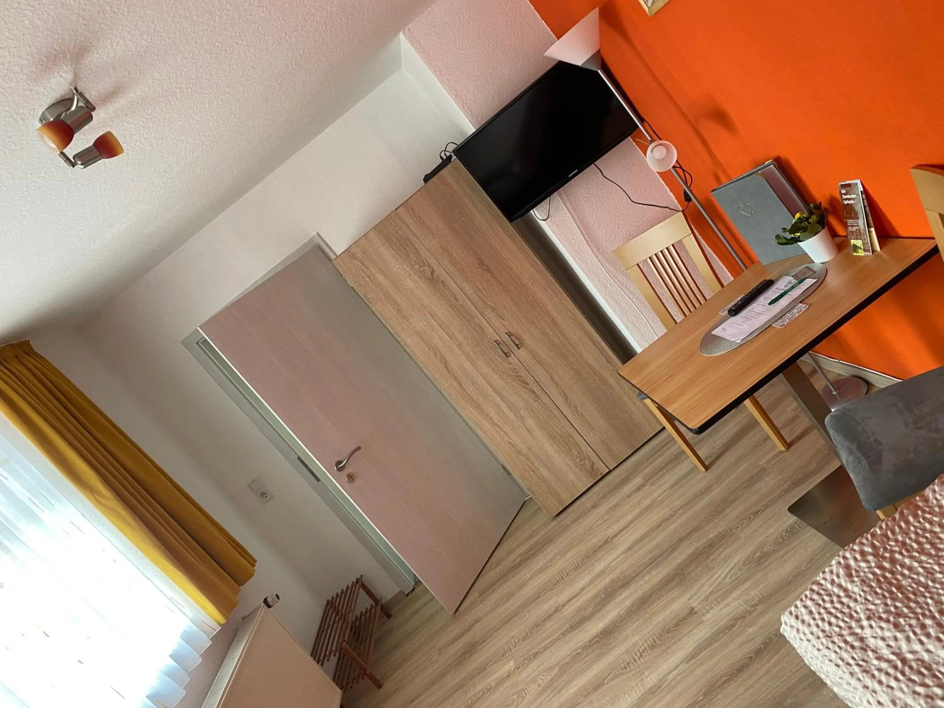 TV and multimedia in Bett & Bike Hansehof