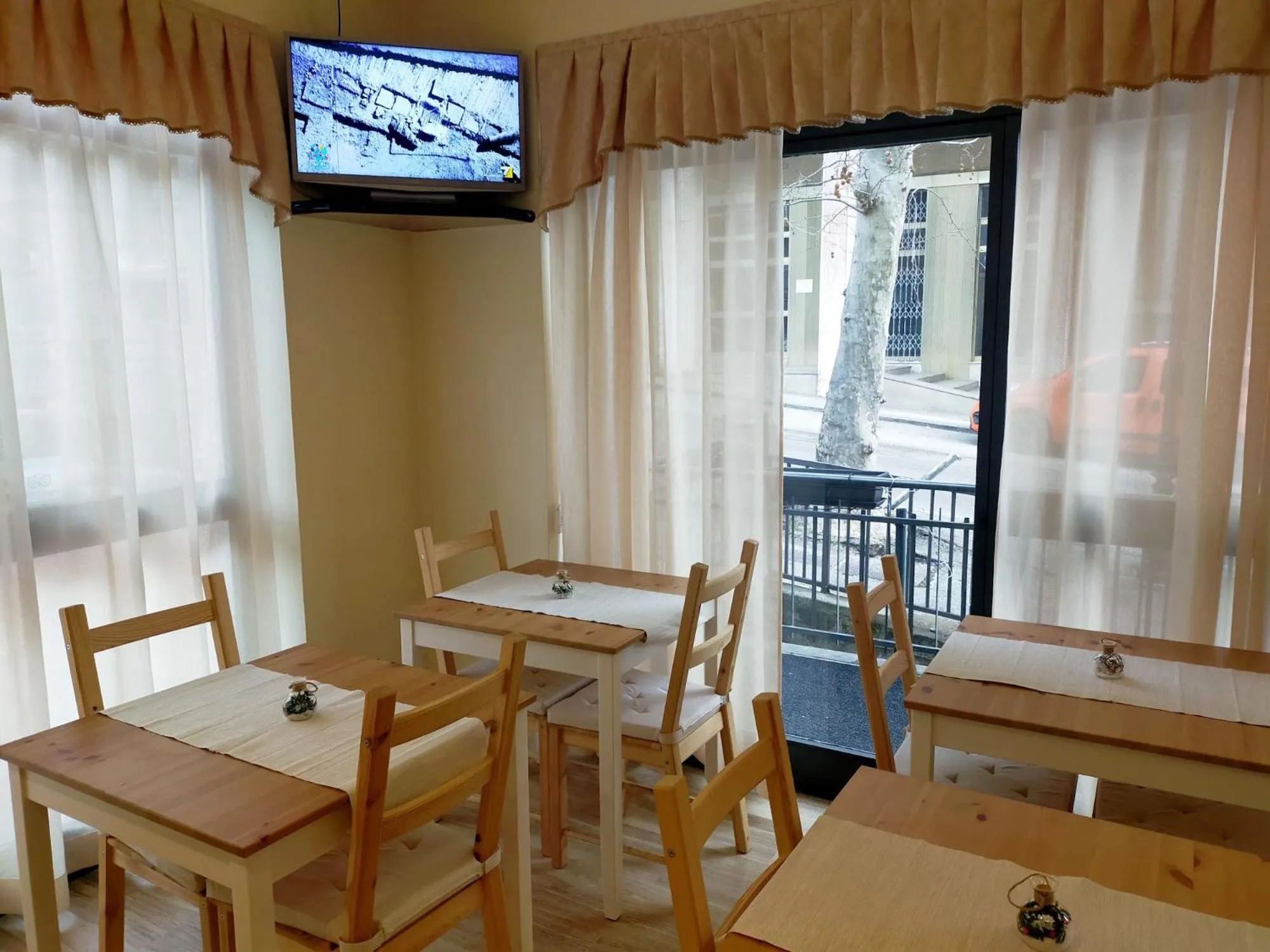 Breakfast in Hotel La Chance