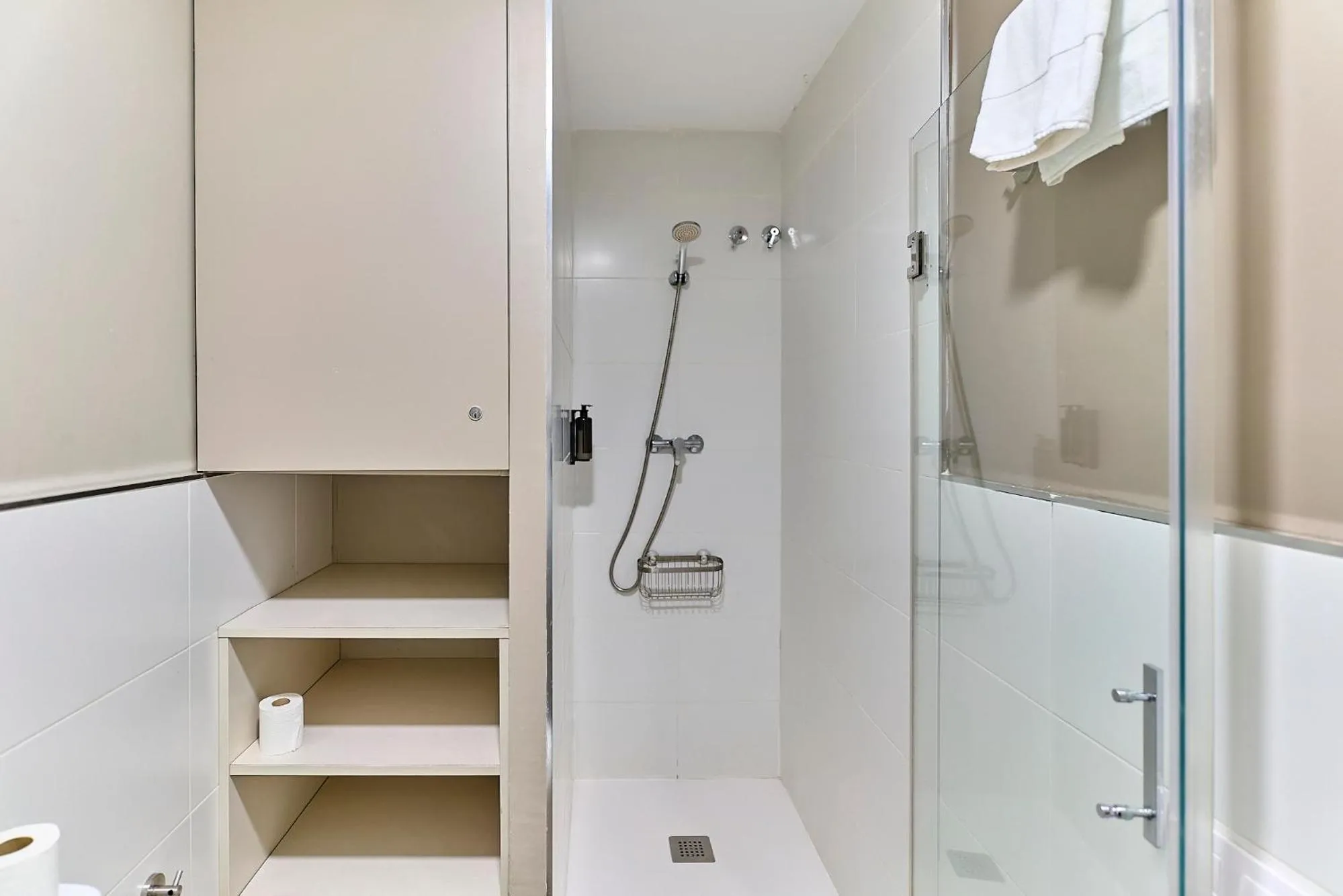 Shower in Montserrat Apartments by gaiarooms