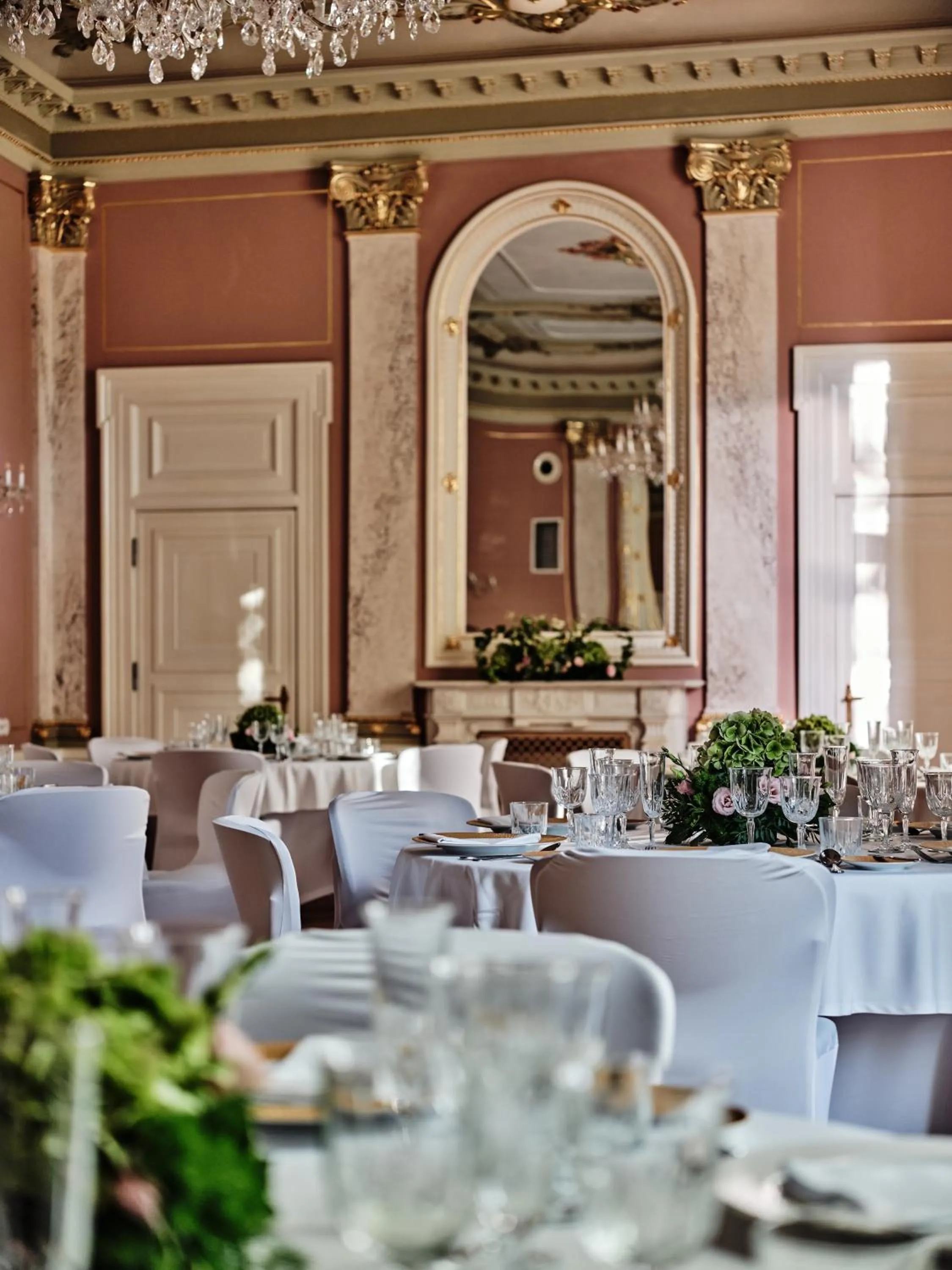 Banquet/Function facilities in Hotel Altus Palace - Destigo Hotels