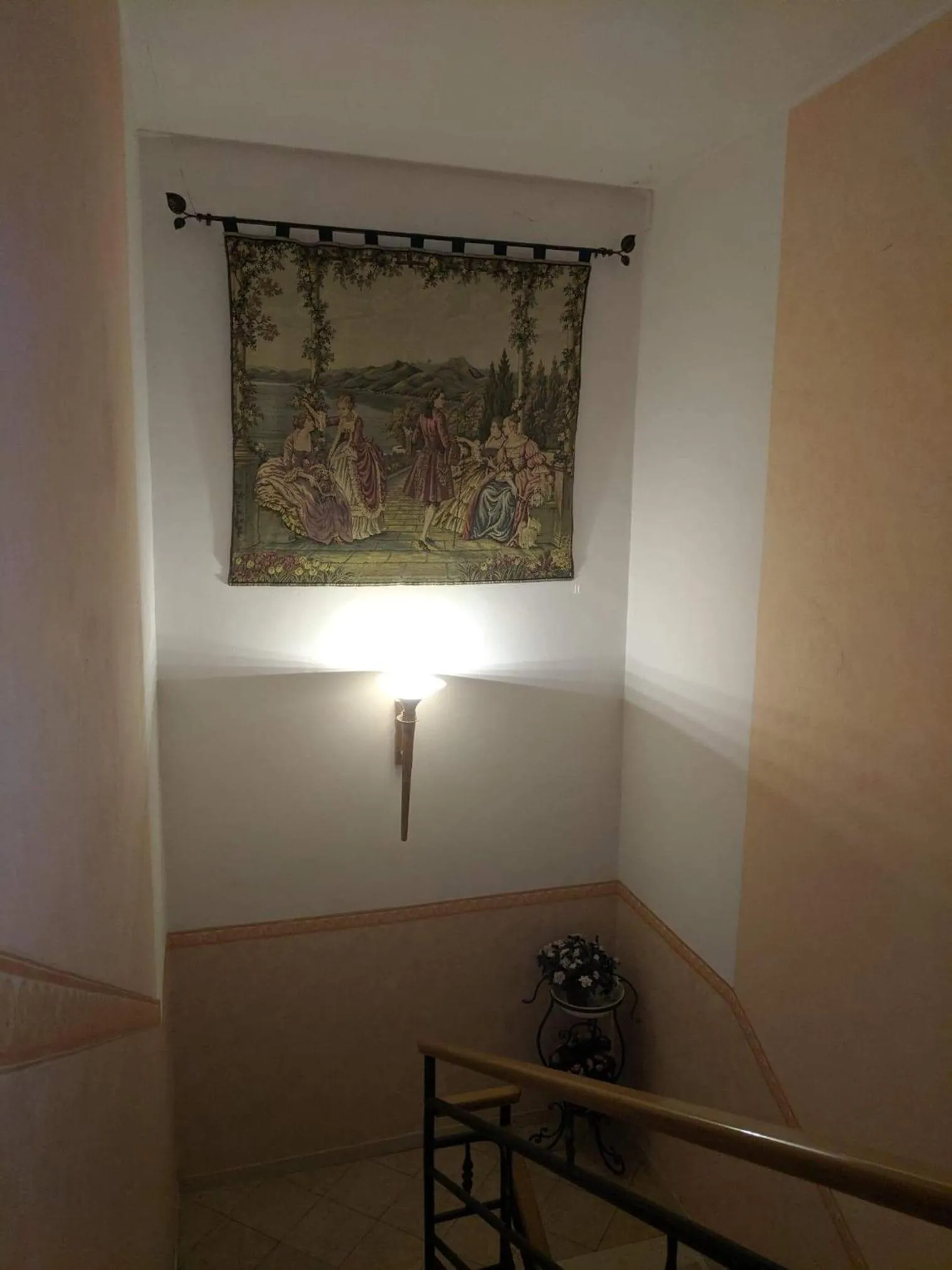 Decorative detail in D'Elite Room & Breakfast