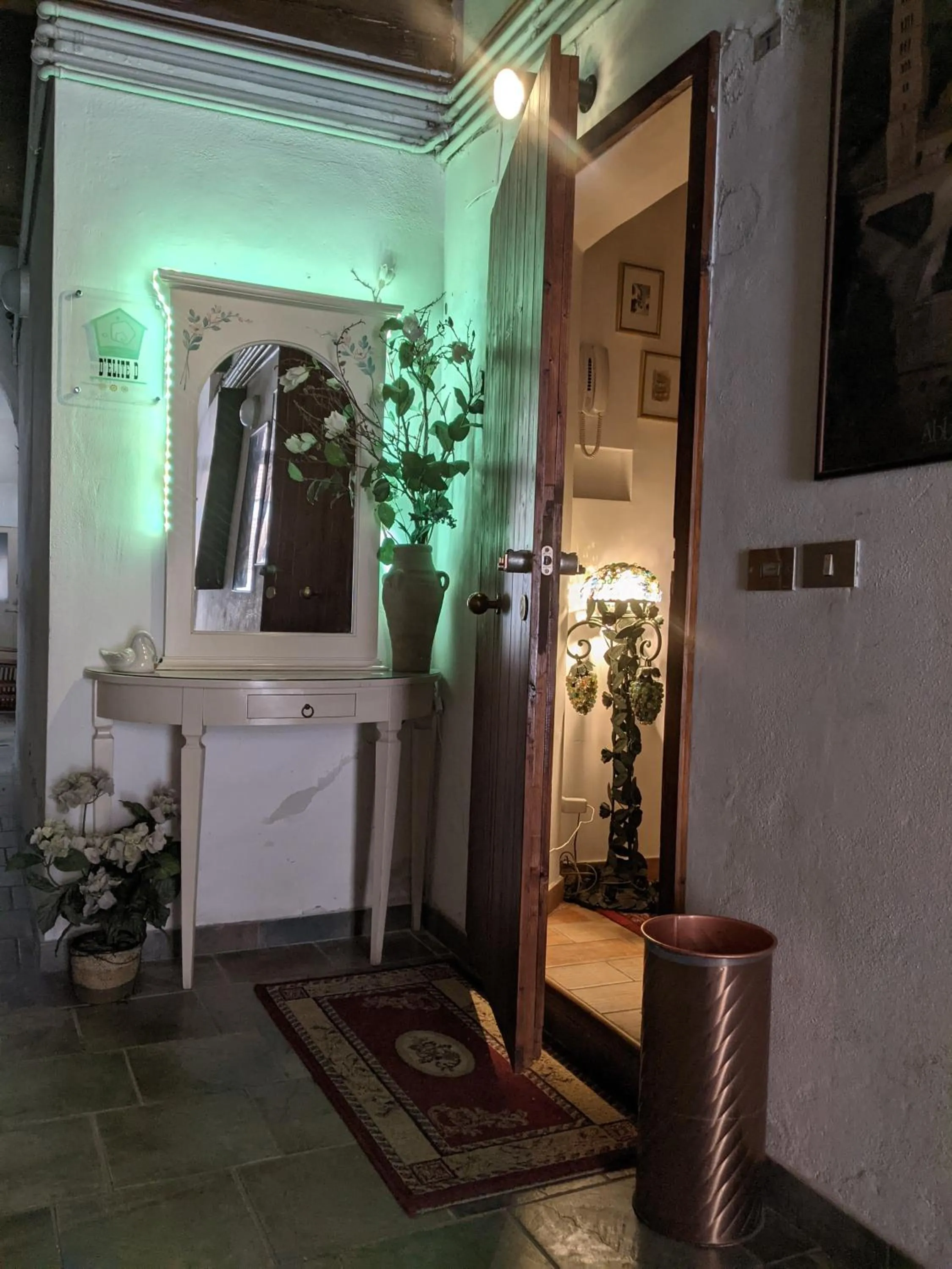 Facade/entrance in D'Elite Room & Breakfast