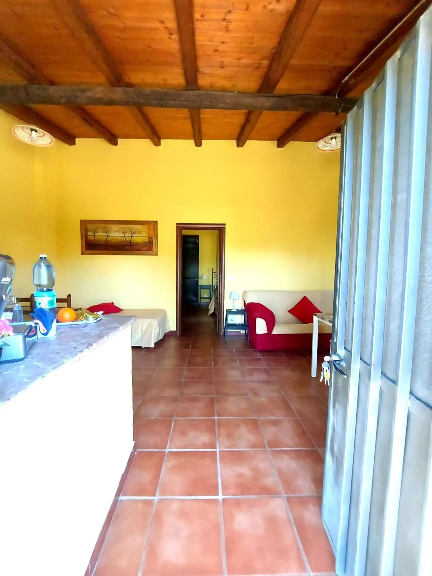 Living room, Bed in Villa Nadira