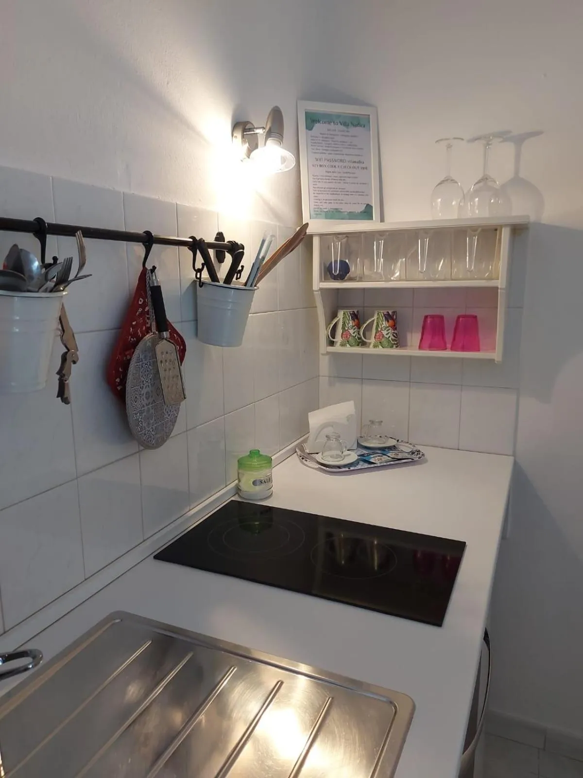 Kitchen or kitchenette in Villa Nadira