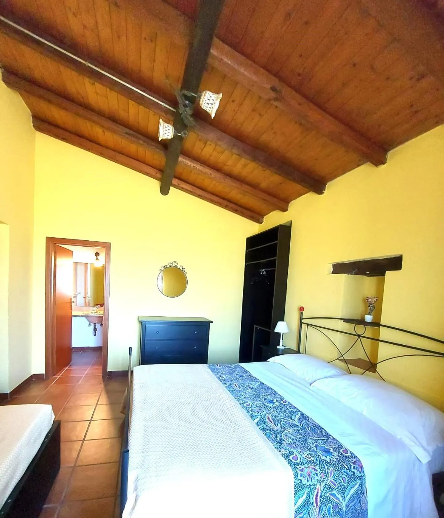 Bed in Villa Nadira