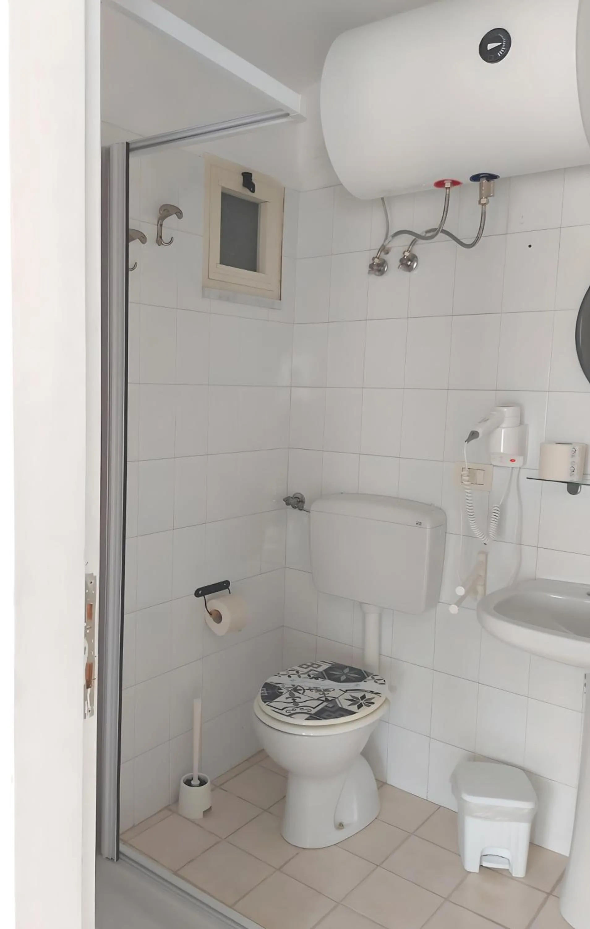 Shower in Villa Nadira