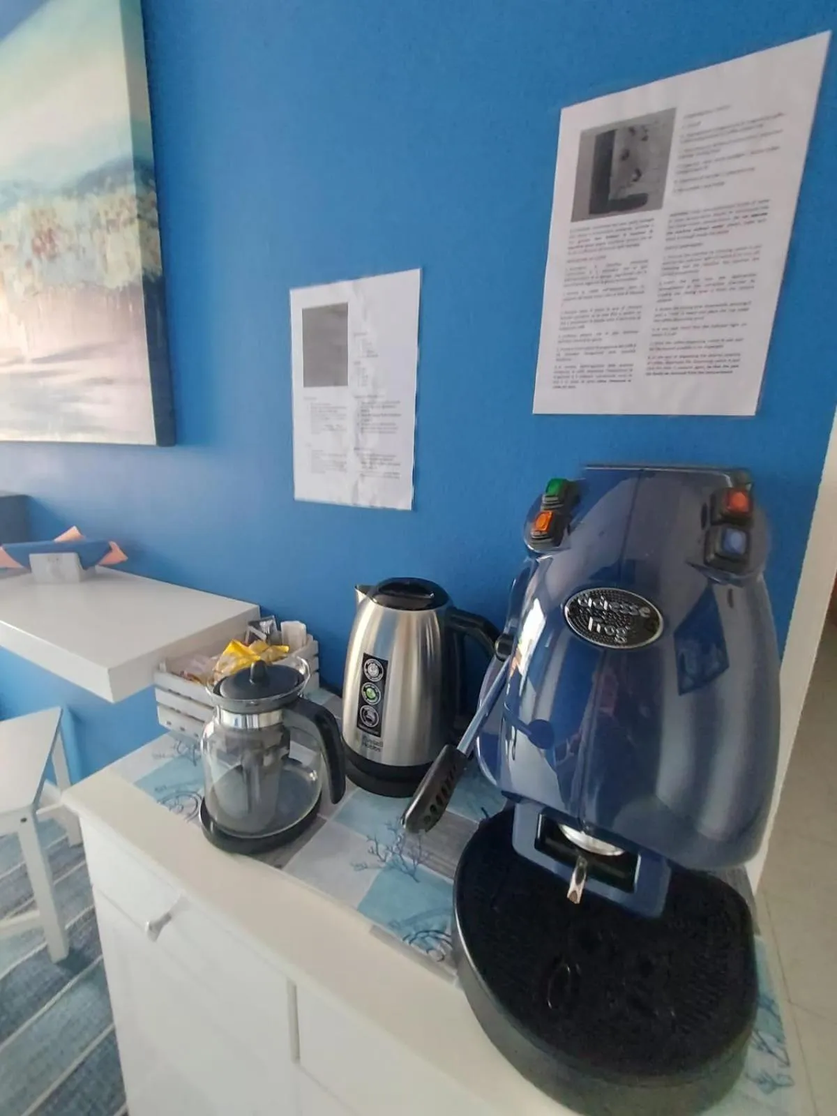 Coffee/tea facilities in Villa Nadira