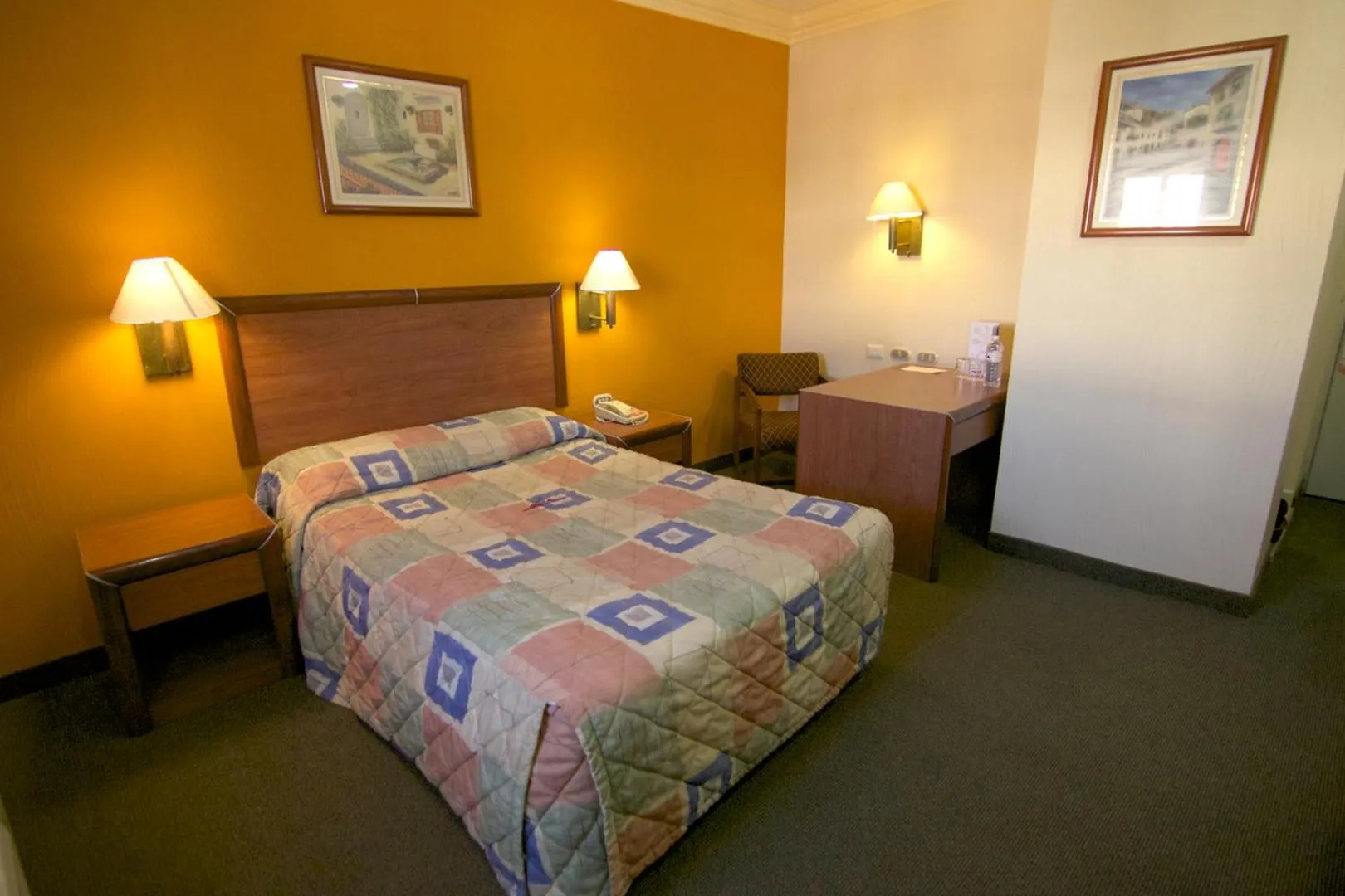 Bed in Hotel Premier
