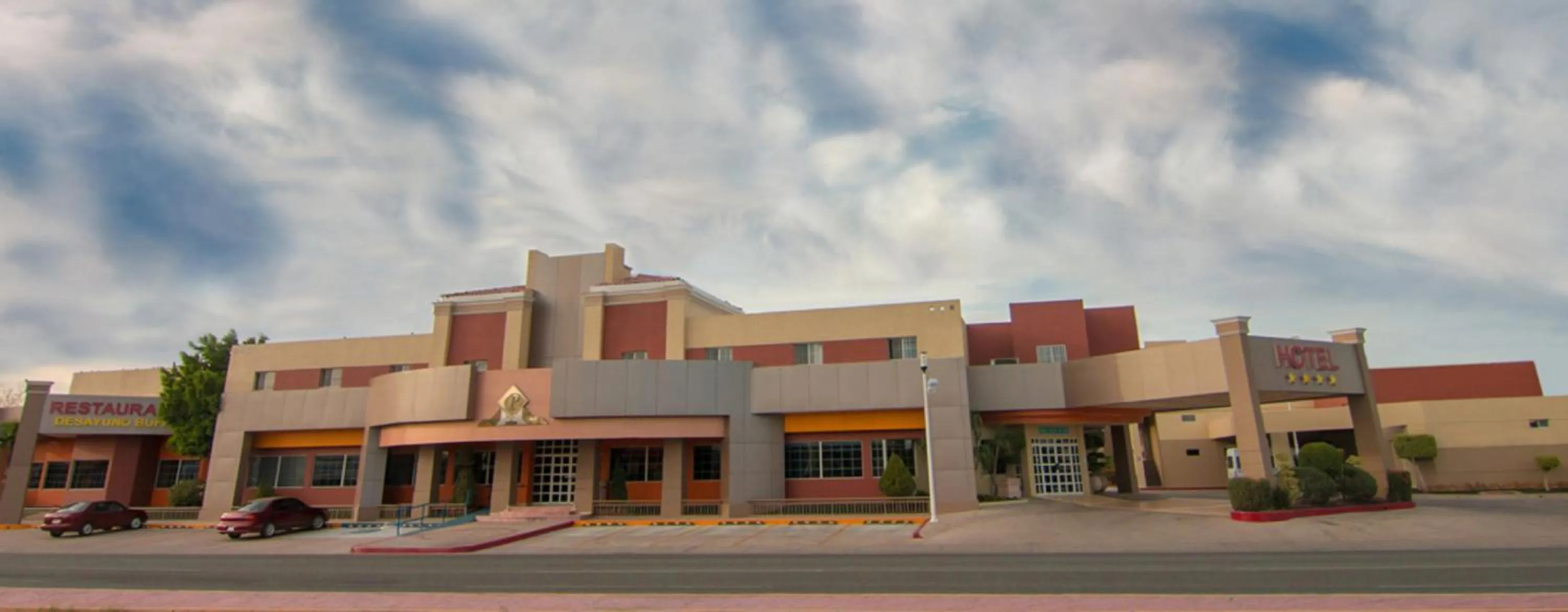 Facade/entrance in Hotel Premier