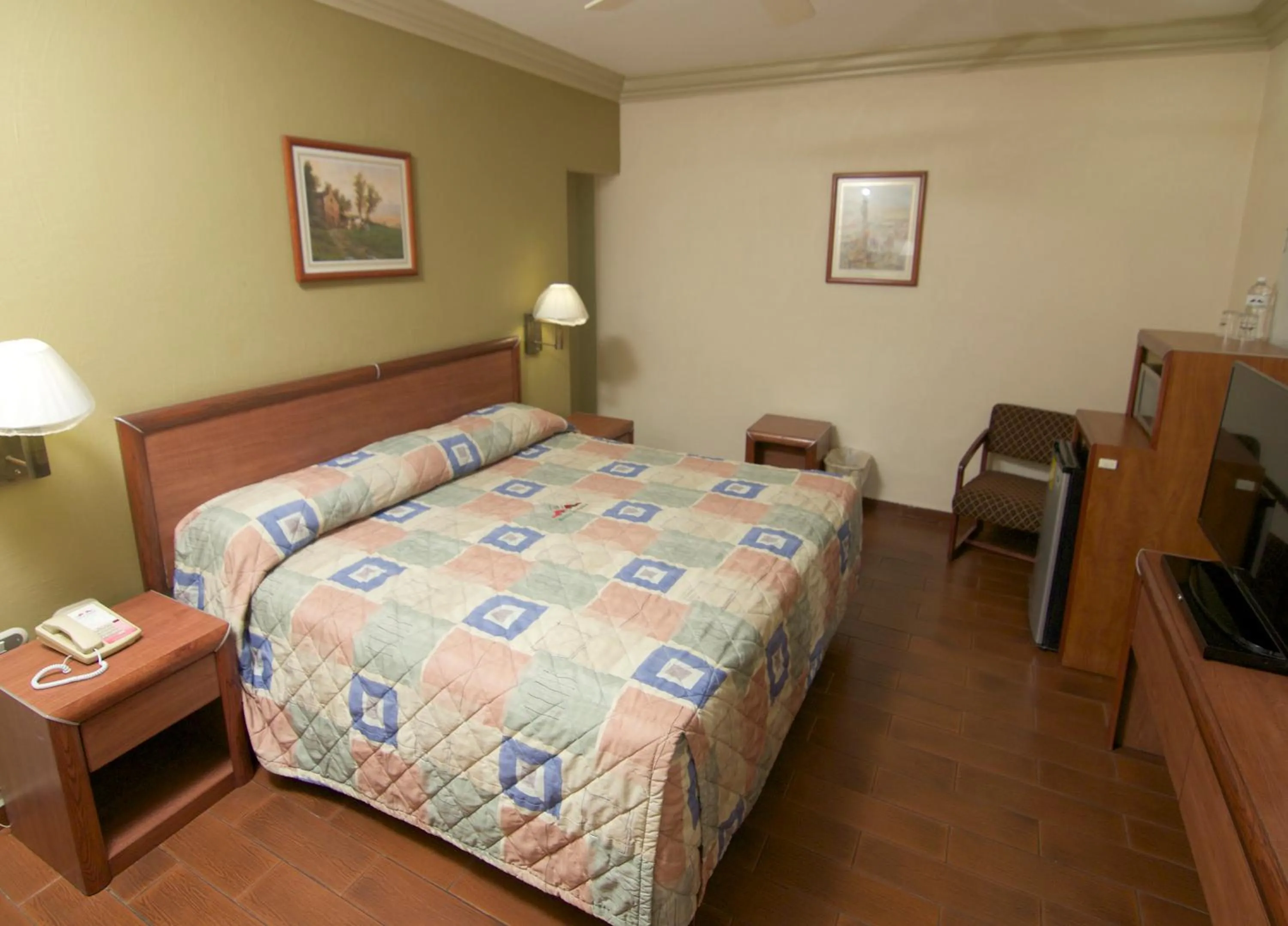 Bed in Hotel Premier