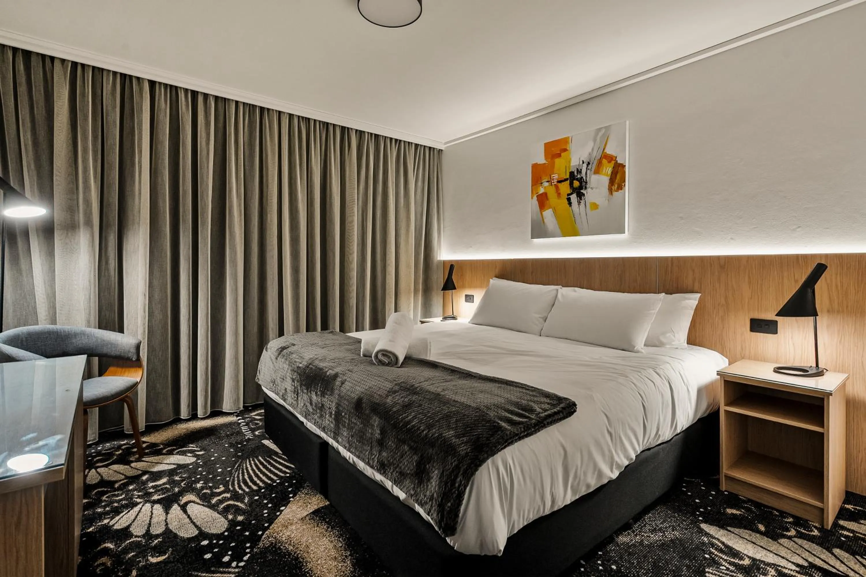 Bed in Prince of Wales Hotel