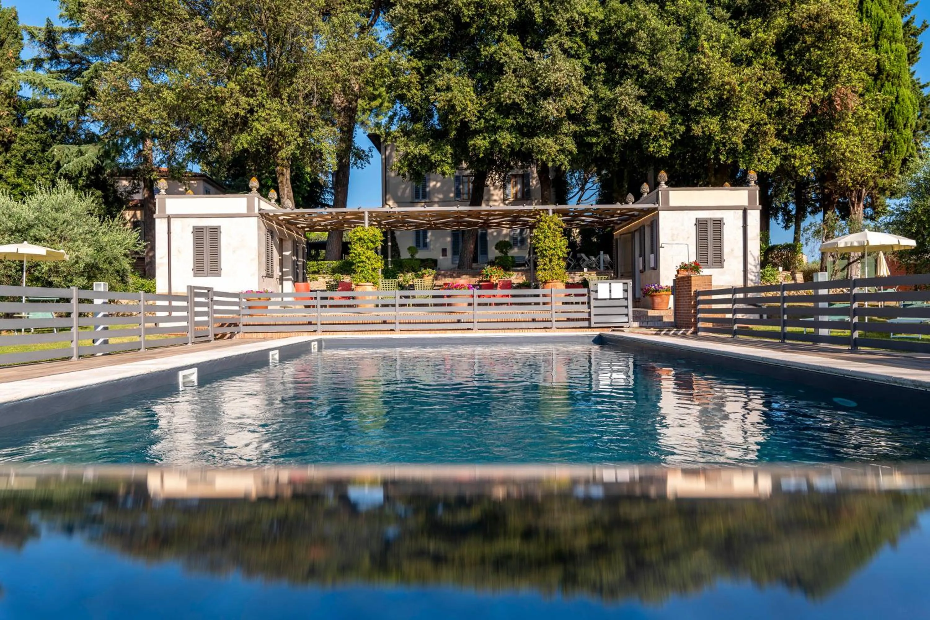 Pool view in Villasanpaolo Resort & Spa