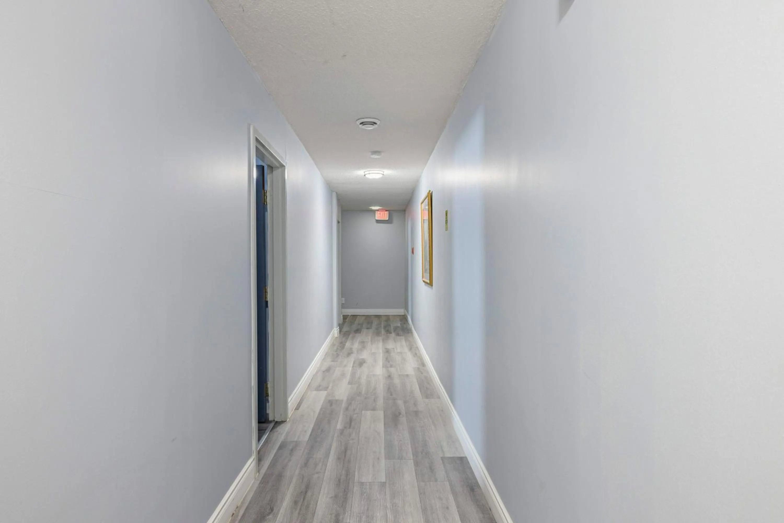 Property building in Lakeside Inn