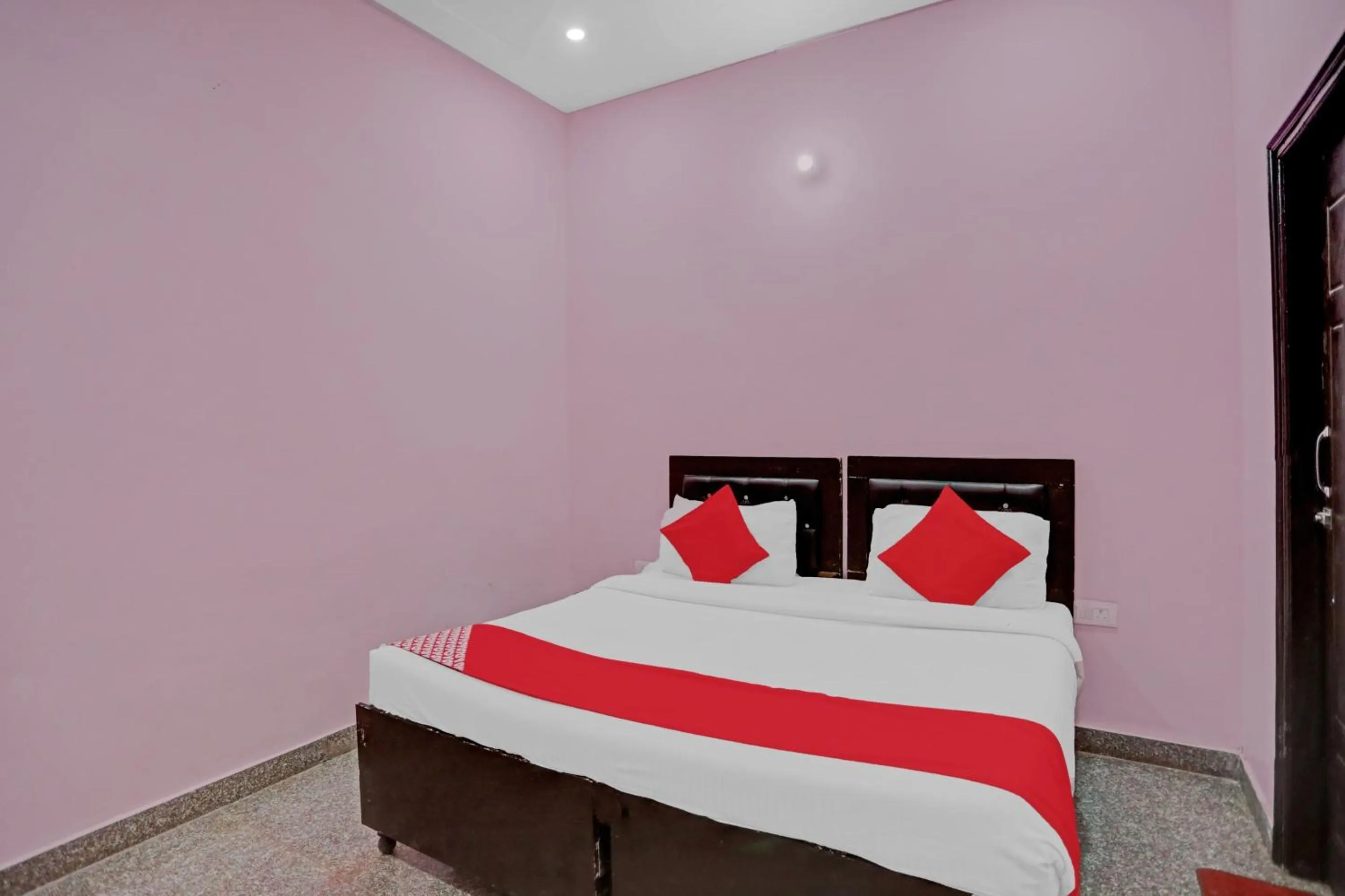 Lobby or reception, Bed in Hotel O AKKI RESIDENCY