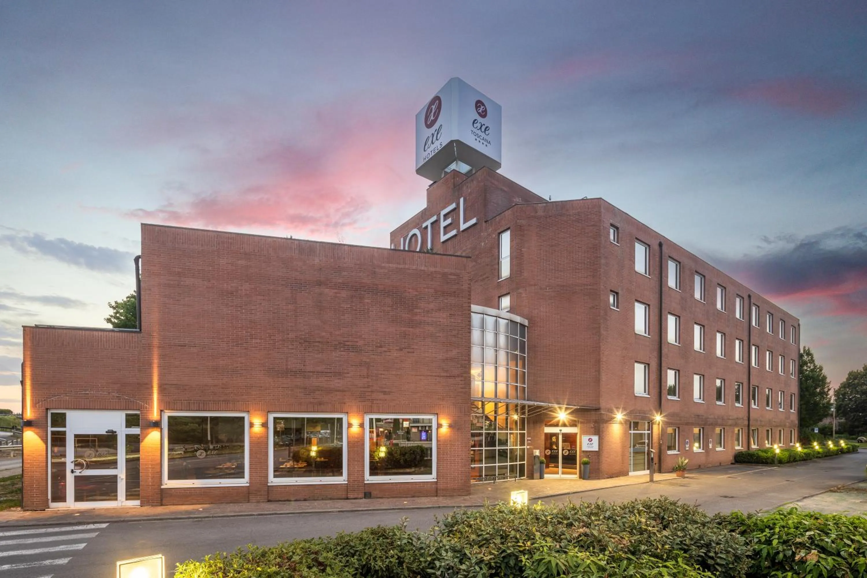 Property building in Exe Toscana