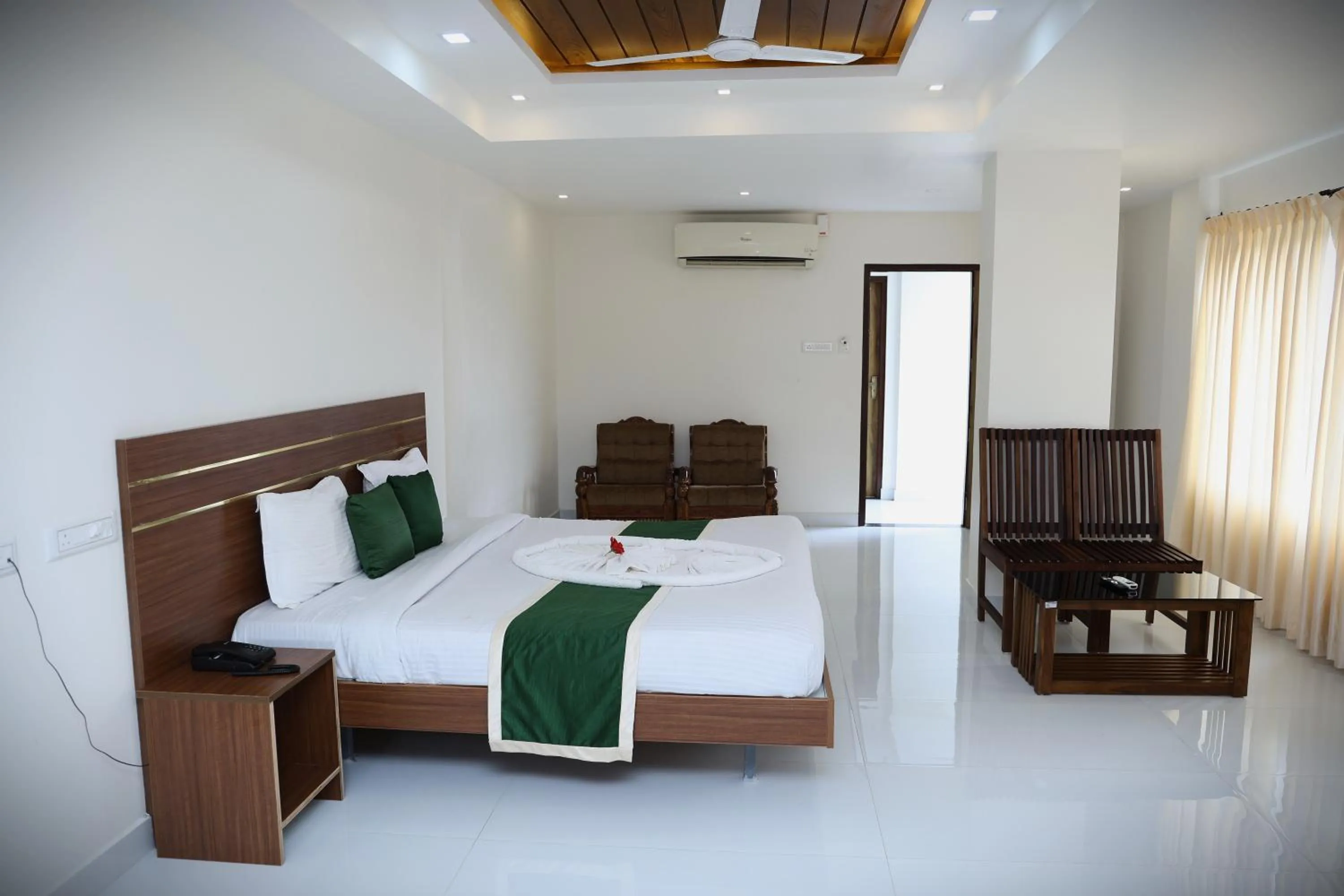 air conditioner, Bed in Delano Residency