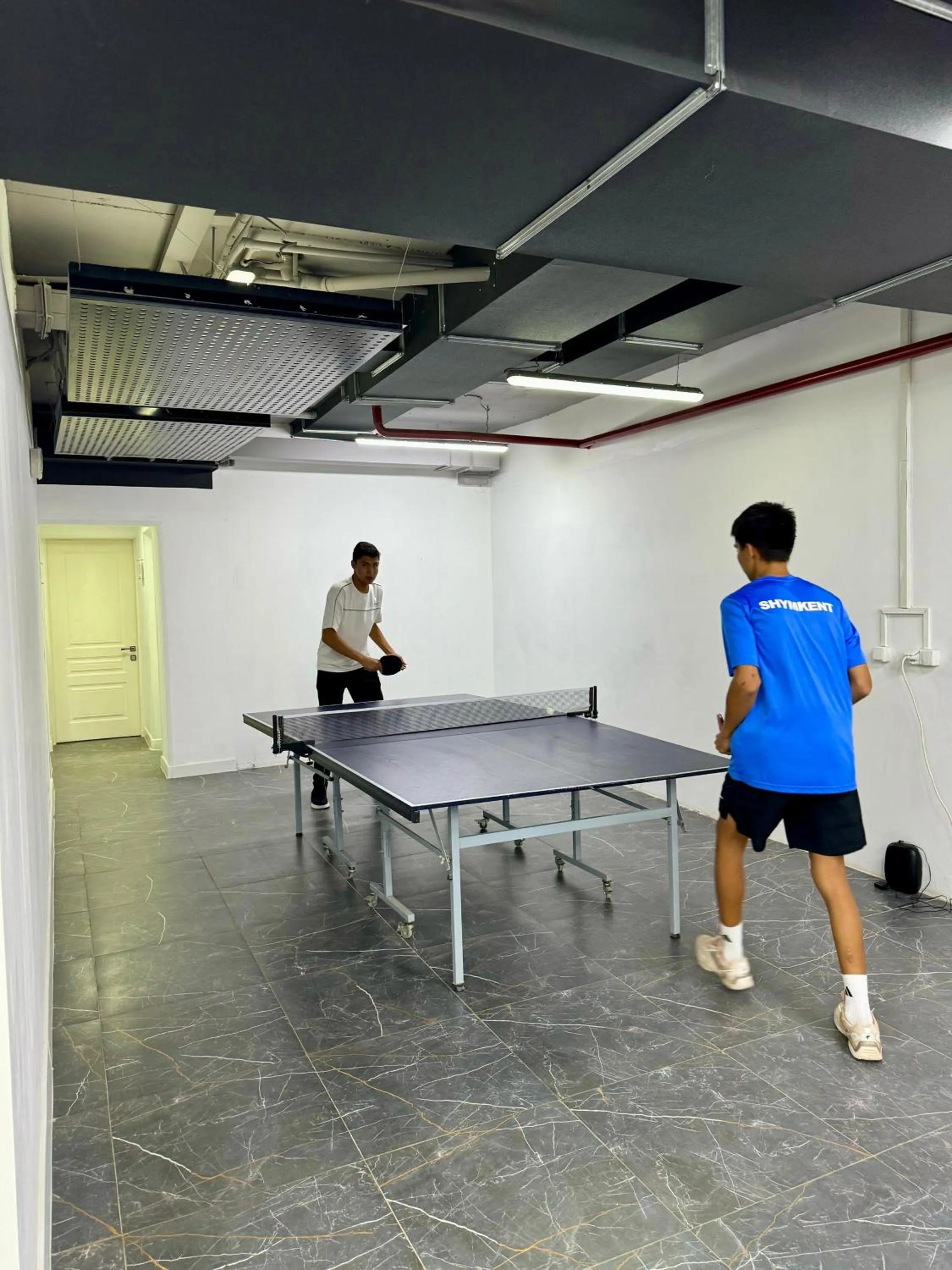 Tennis court in Pana Boutique Hotel