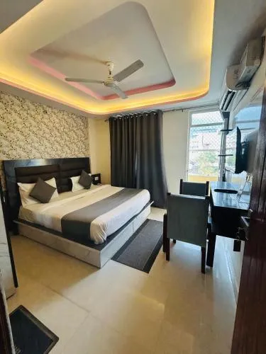 Hotel Kaanha Residency Inn By Shree Krishna Hospitality