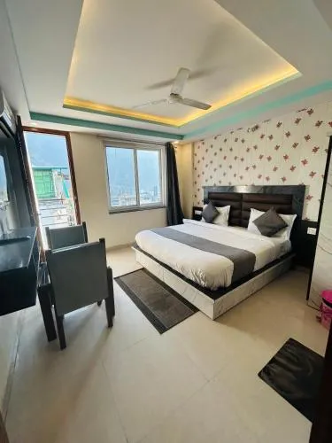 Hotel Kaanha Residency Inn By Shree Krishna Hospitality