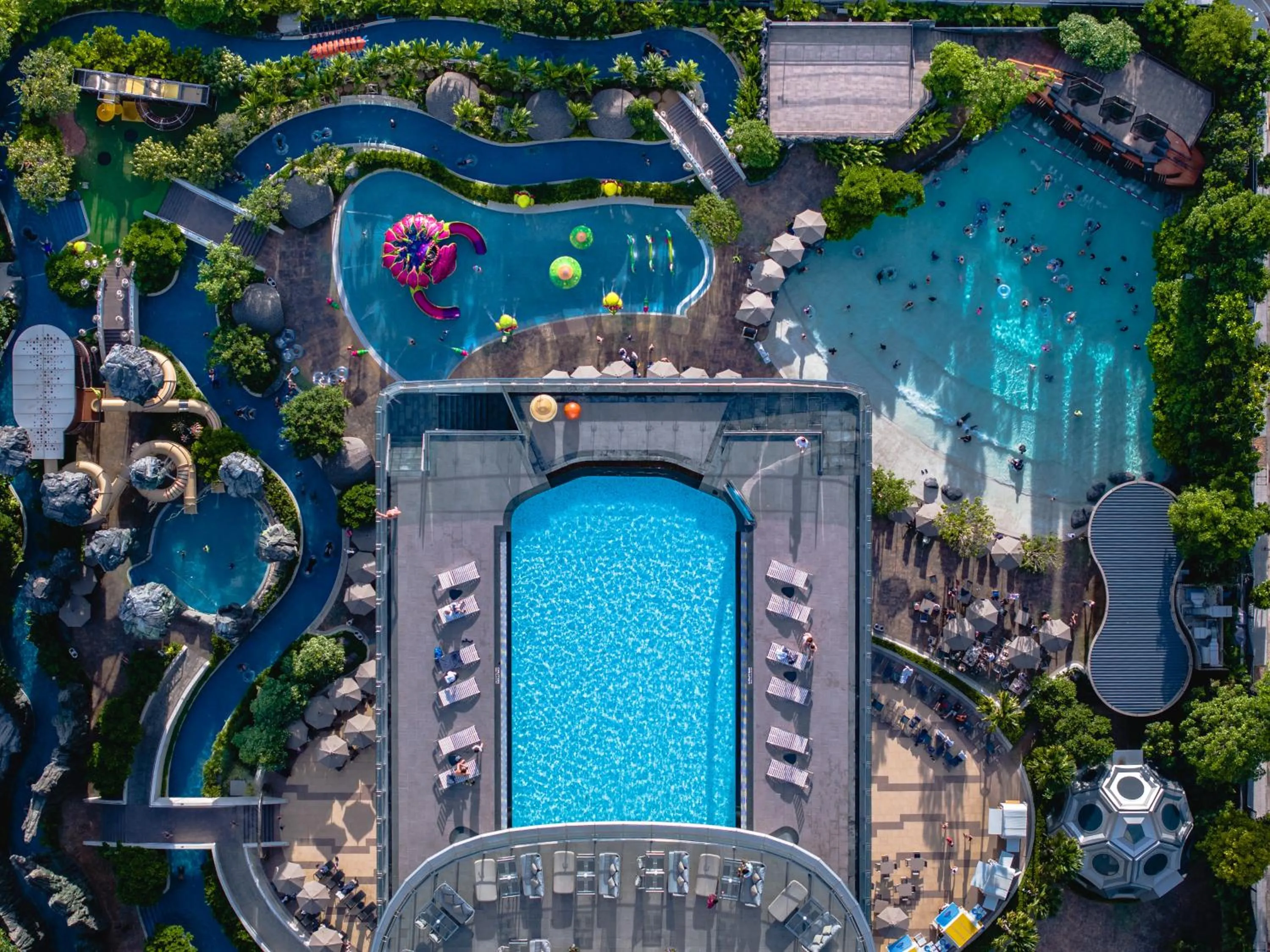 Aqua park in Grande Centre Point Space Pattaya