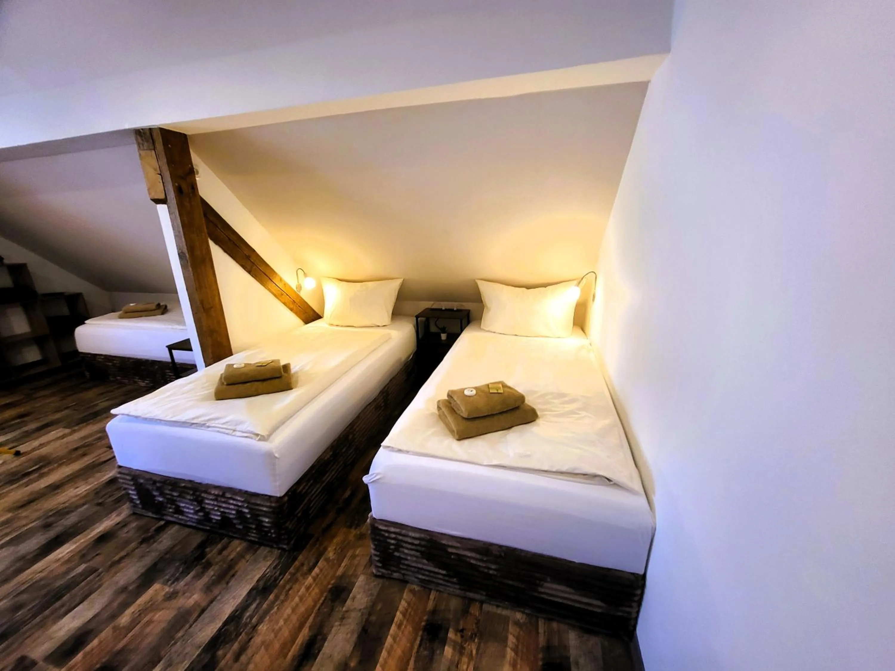 Bed in CJS Apartments - Chill or Drive am Nürburgring, new Box Spring Beds, new furniture, WLan, Spacious Rooms, Quiet Location