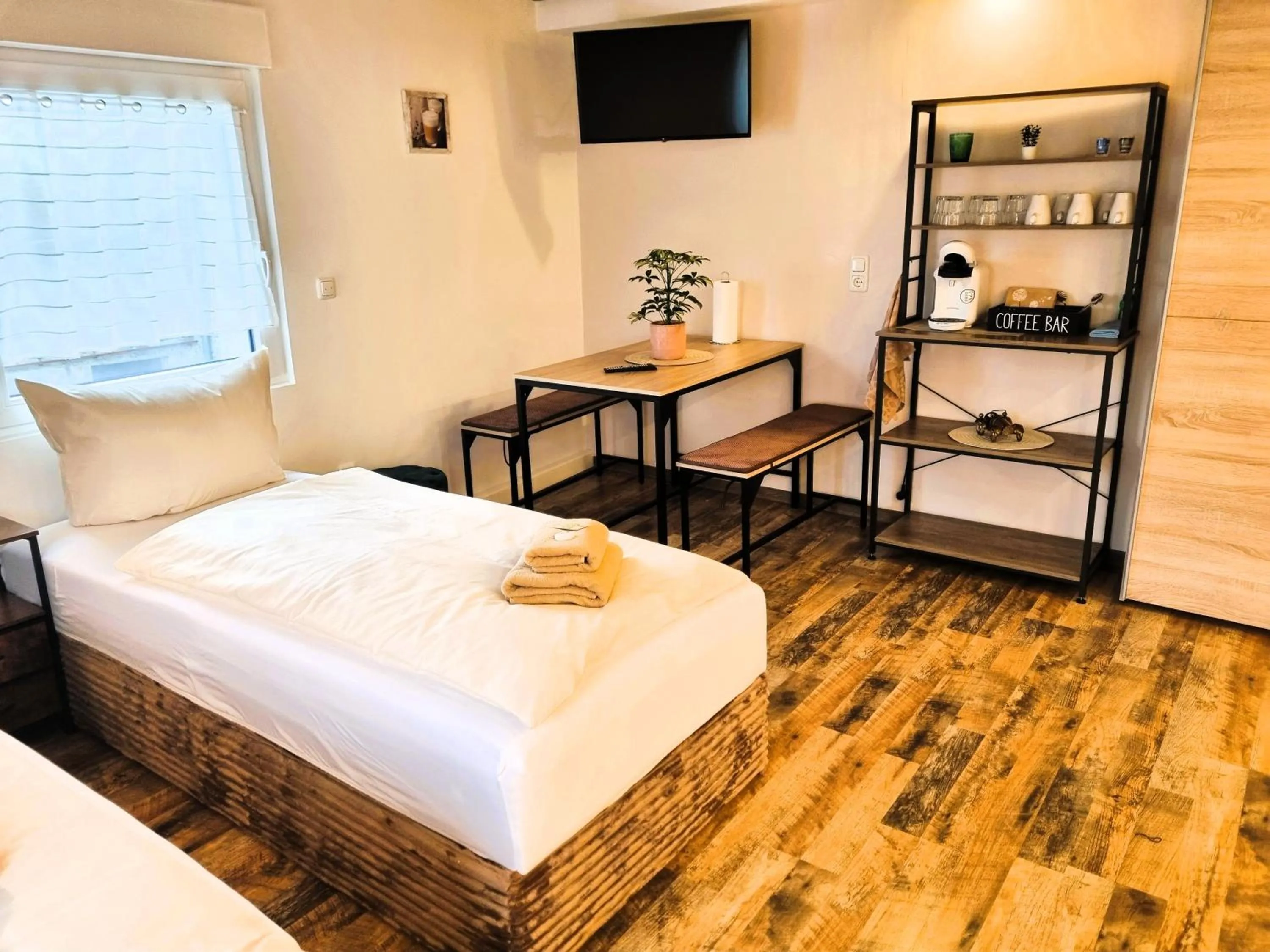 Bed in CJS Apartments - Chill or Drive am Nürburgring, new Box Spring Beds, new furniture, WLan, Spacious Rooms, Quiet Location