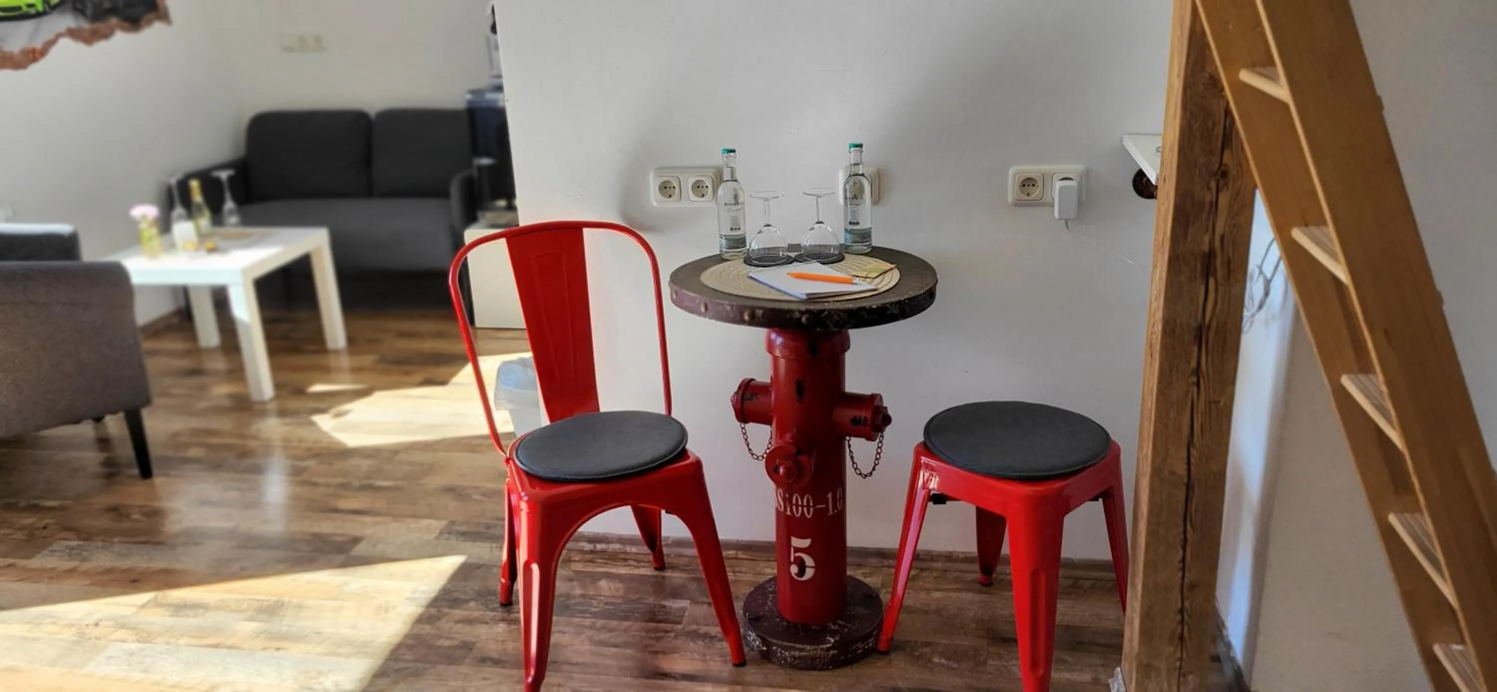 Decorative detail in CJS Apartments - Chill or Drive am Nürburgring, Free Parking, WLan, Spacious Rooms, Quiet Location