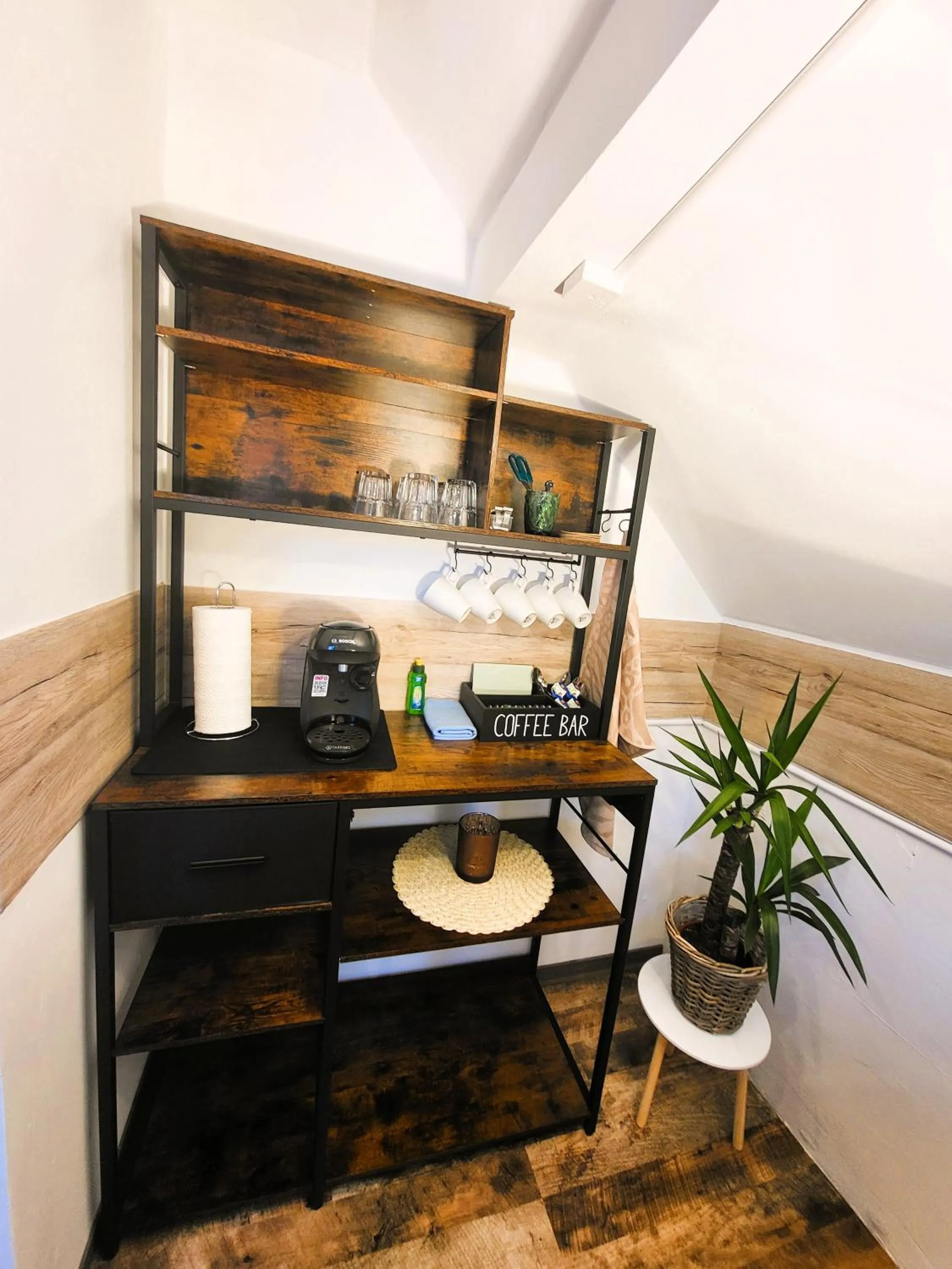 Coffee/tea facilities in CJS Apartments - Chill or Drive am Nürburgring, new Box Spring Beds, new furniture, WLan, Spacious Rooms, Quiet Location