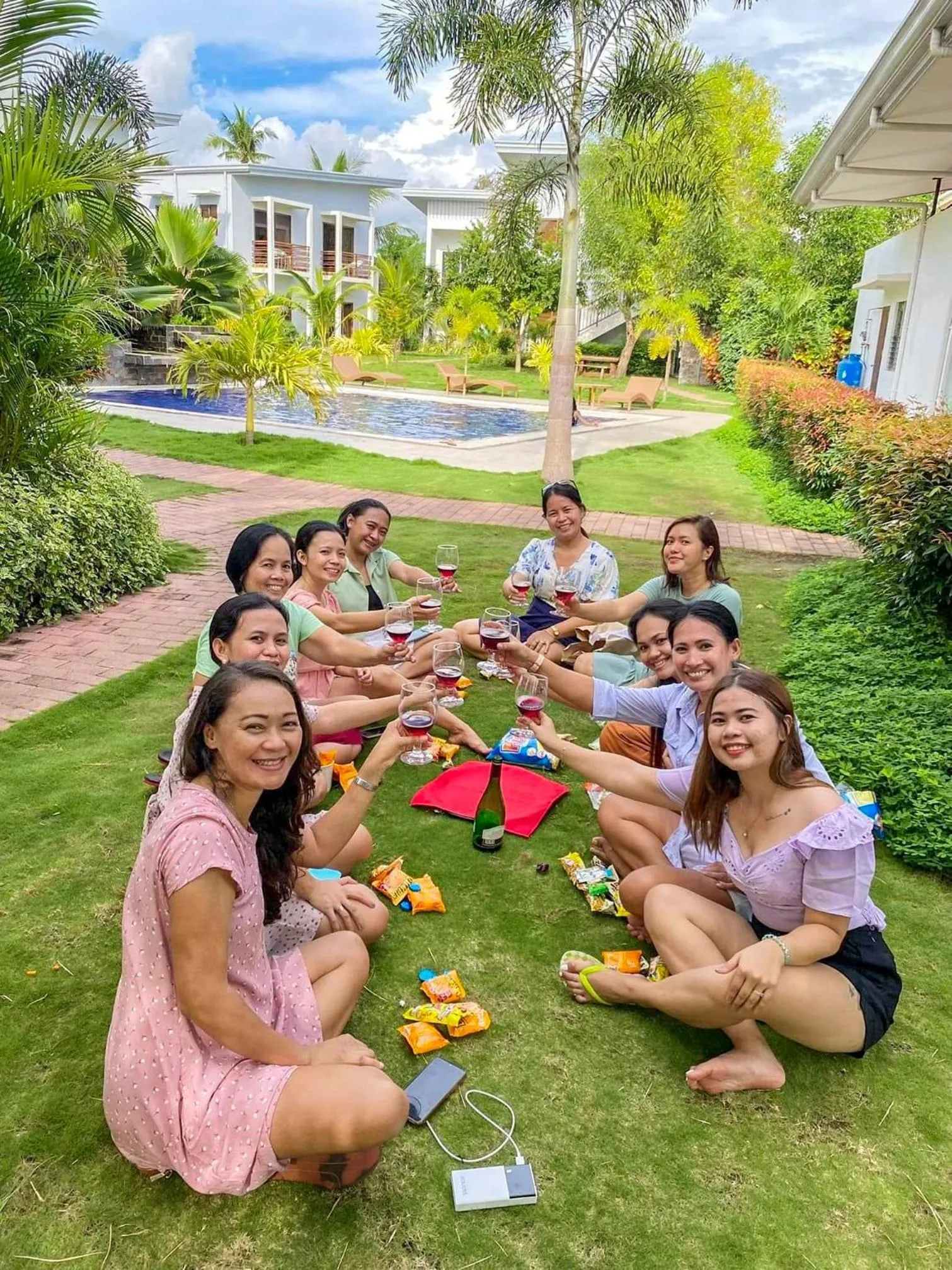 Red Picnic Hostel Panglao