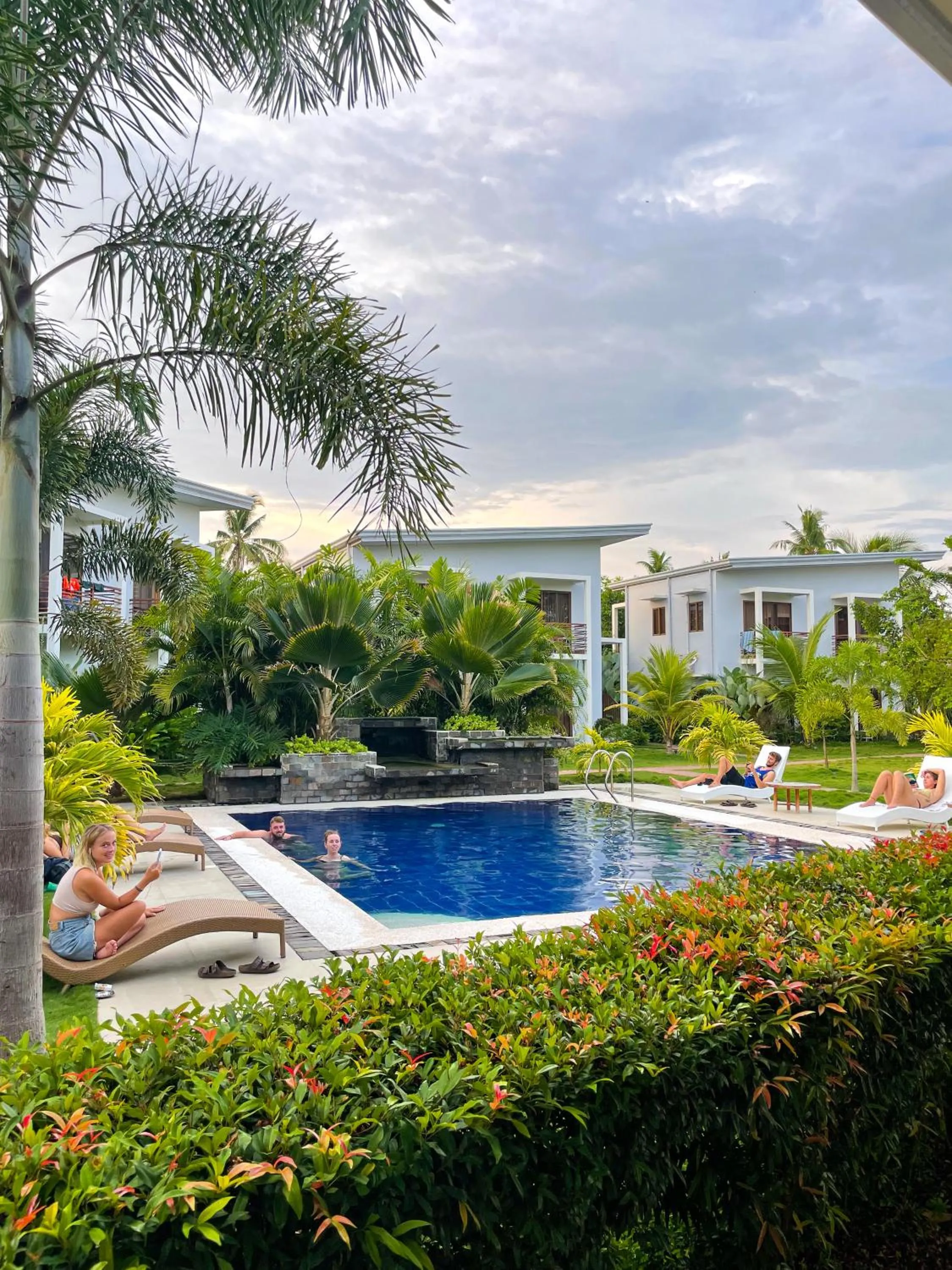 Swimming pool in Red Picnic Hostel Panglao
