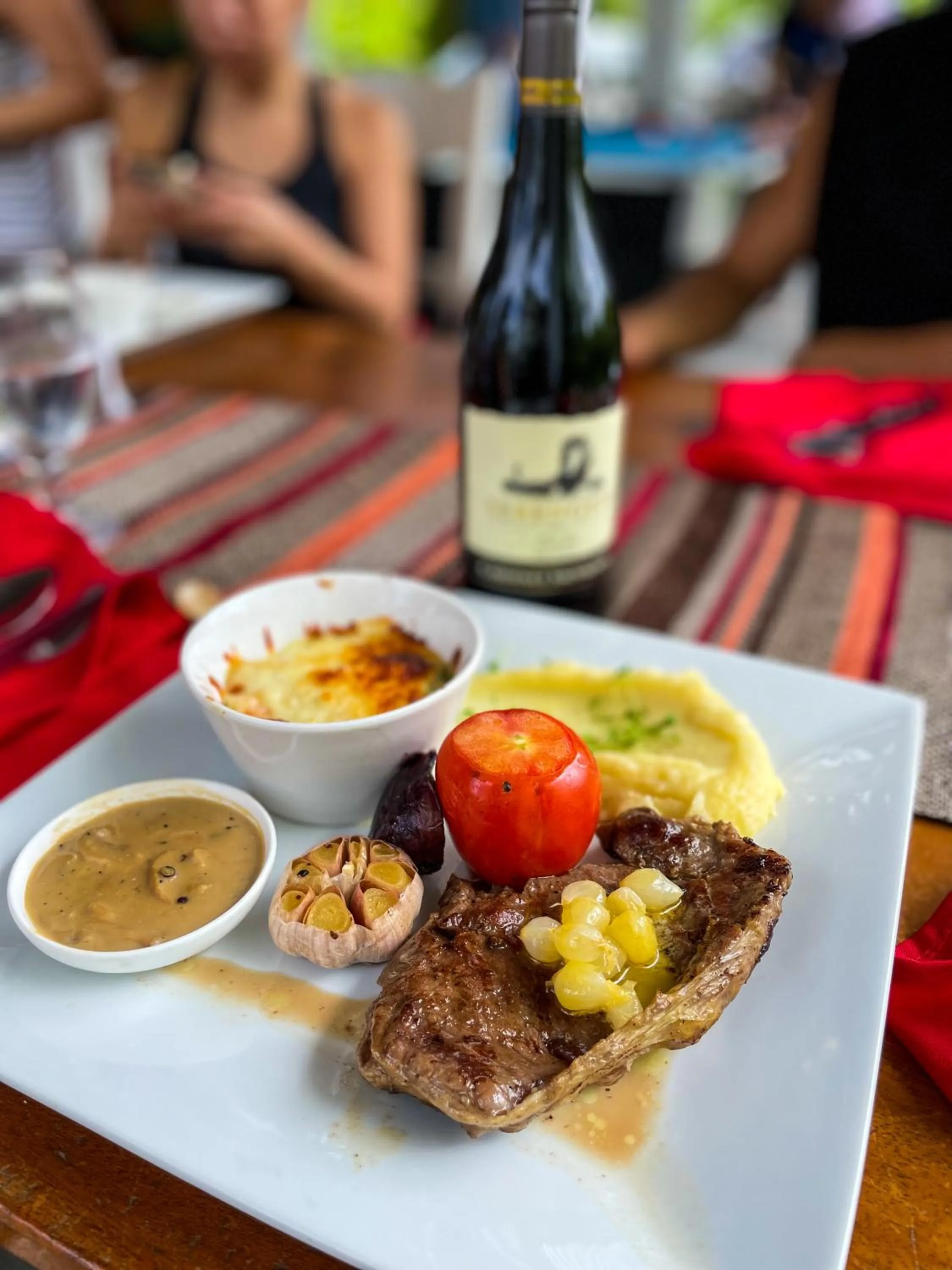 Food in Red Picnic Hostel Panglao