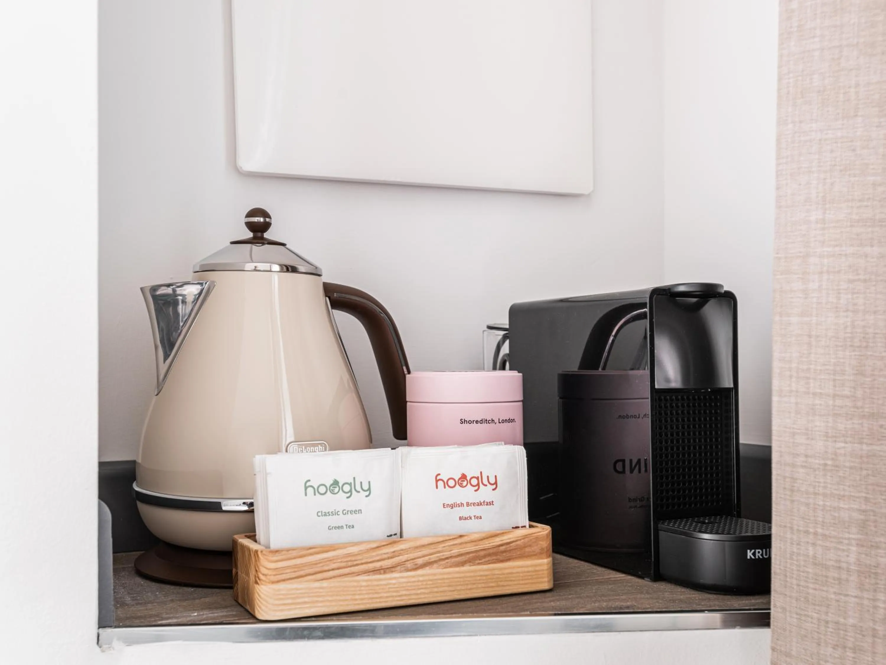 Coffee/tea facilities in Numa Rome Tullo