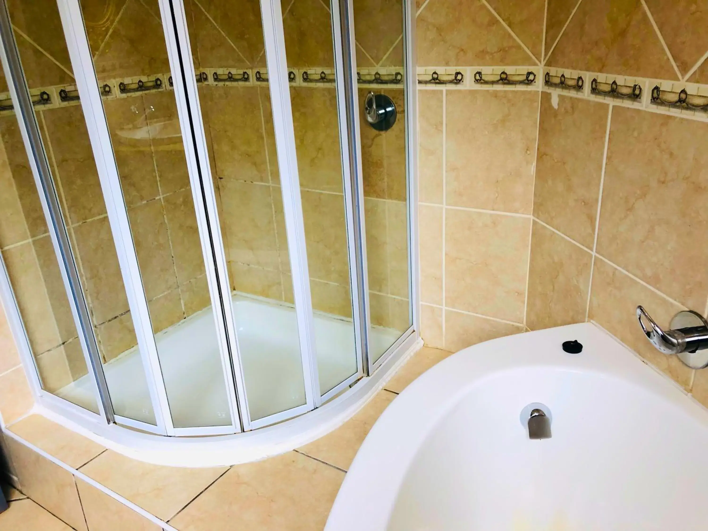 Deluxe Twin Room with Pool View in Grafiti Boutique Hotel Deluxe Twin Room with Pool View in Grafiti Boutique Hotel