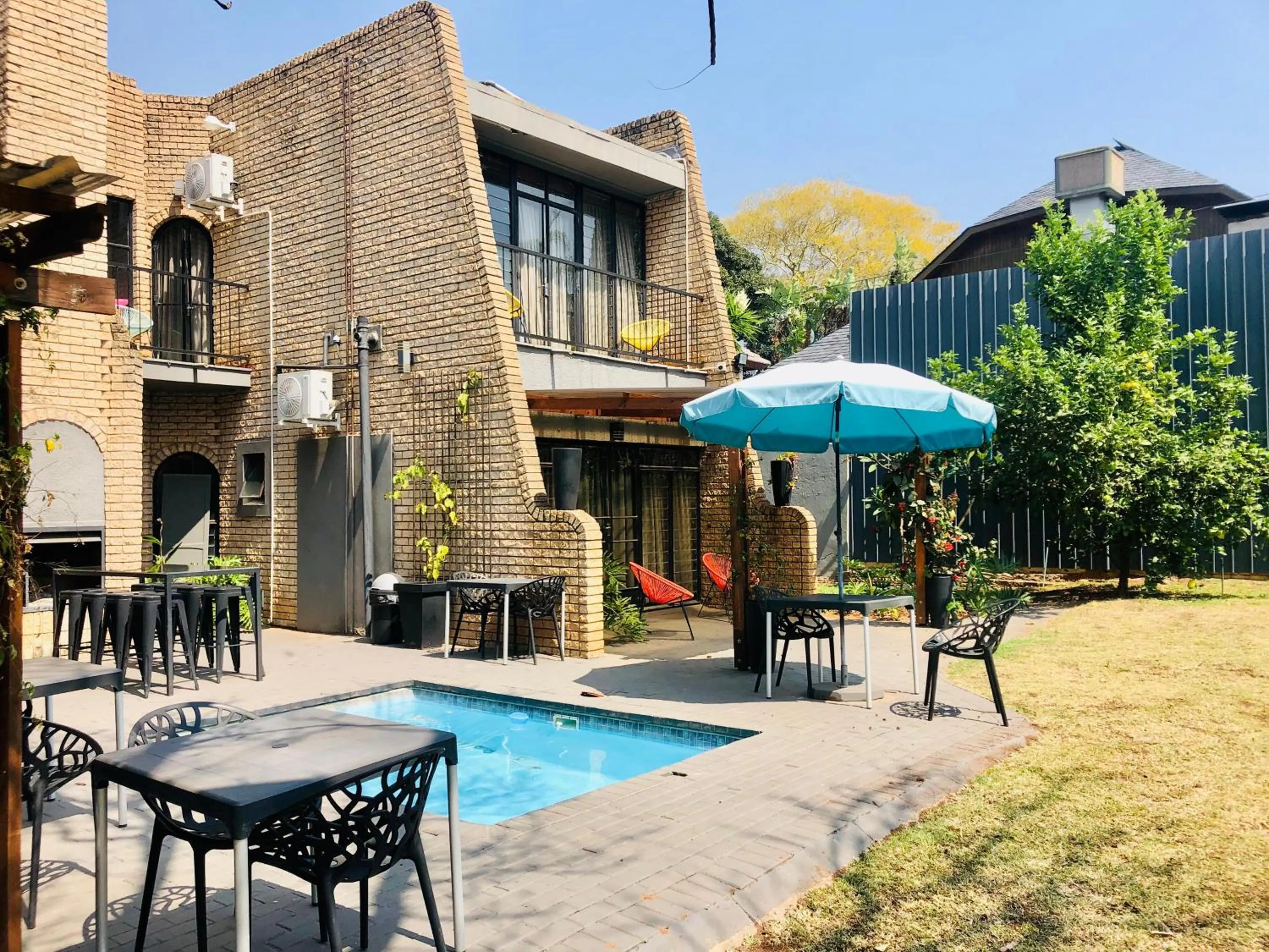 Pool view in Grafiti Boutique Hotel