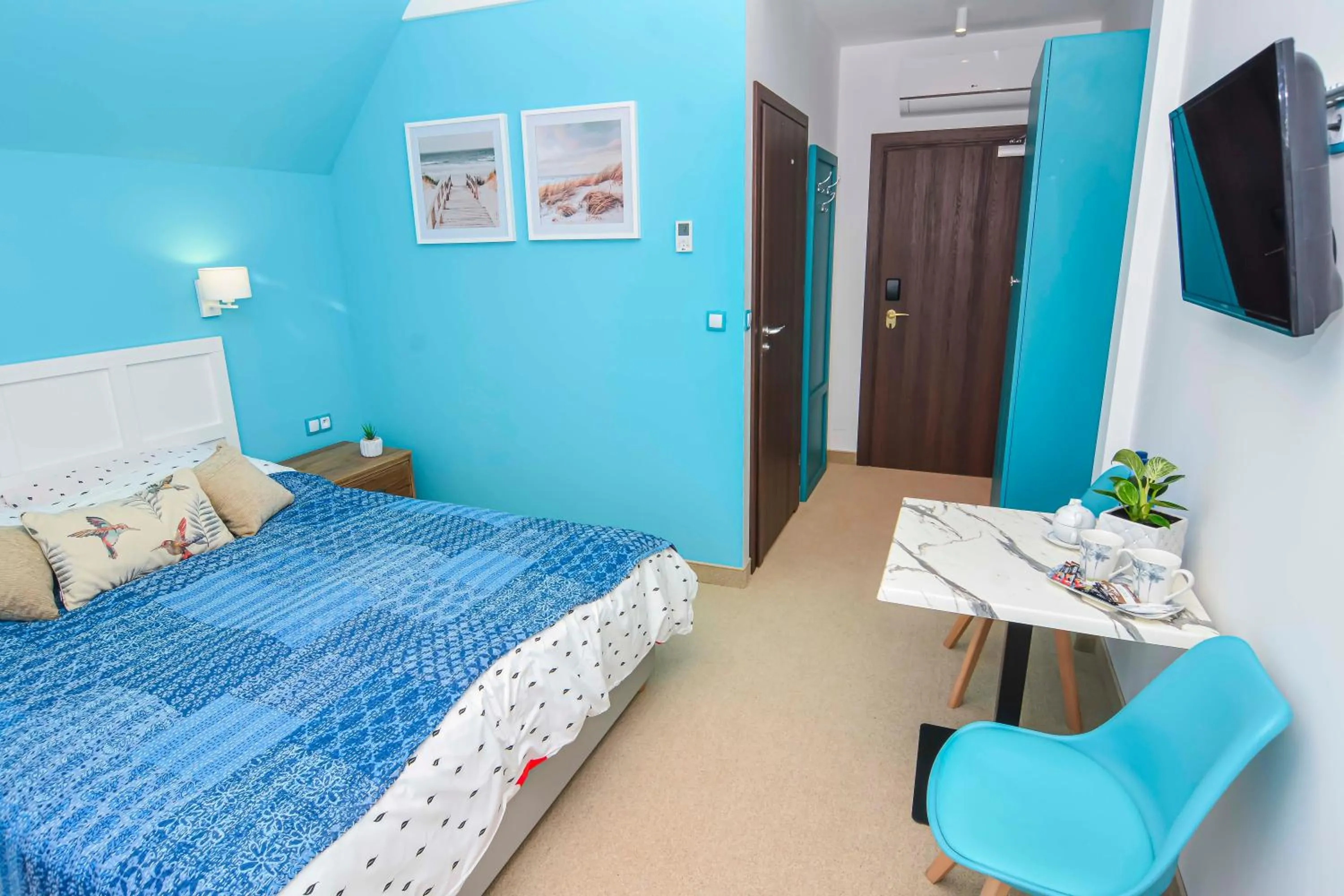 Bed in Willa Kashmir