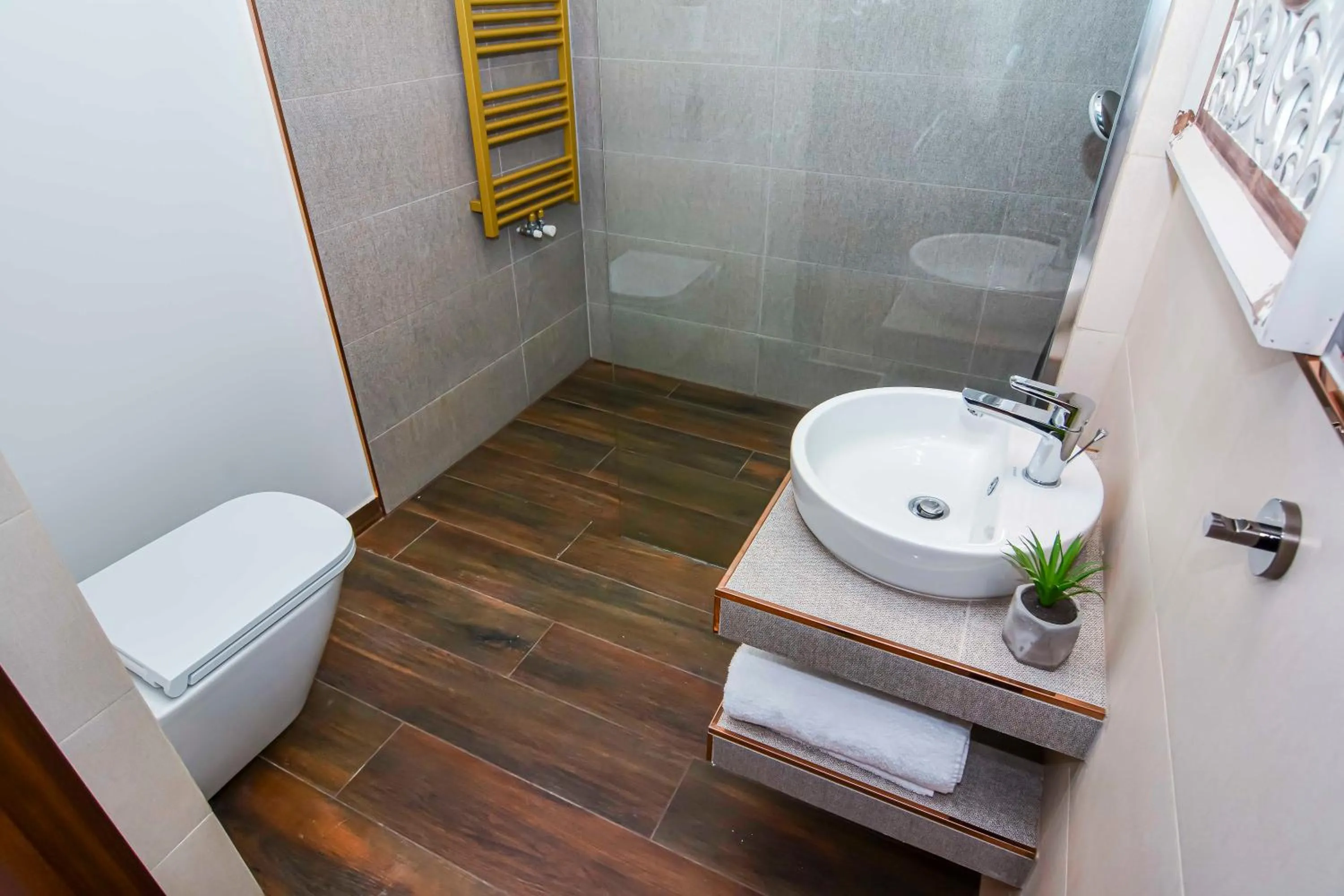 Toilet in Willa Kashmir